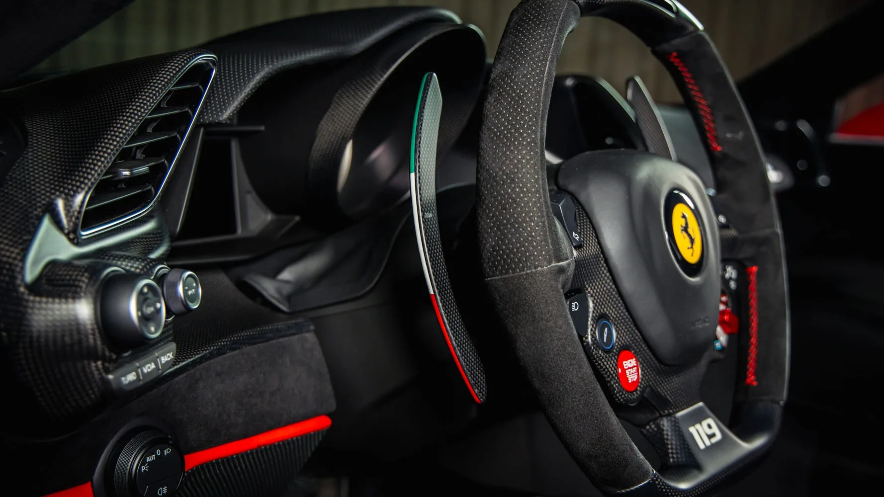 2019 Ferrari 488 Pista Tailor Made Piloti, 10/30