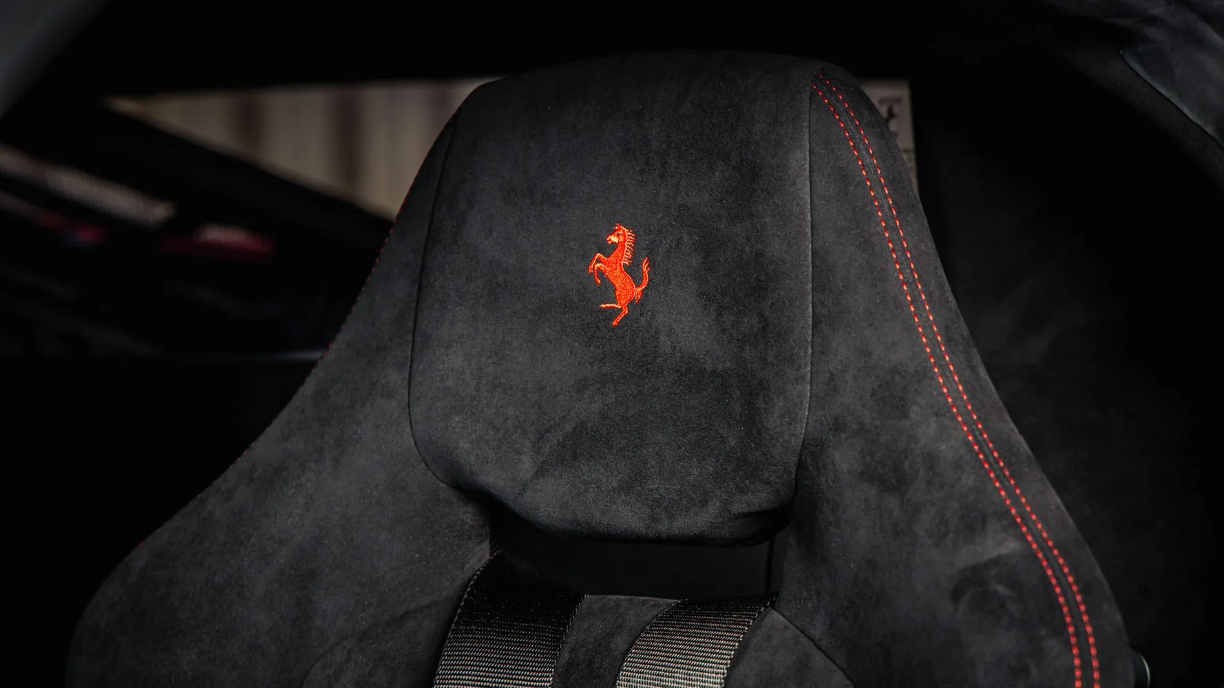 2019 Ferrari 488 Pista Tailor Made Piloti, 13/30
