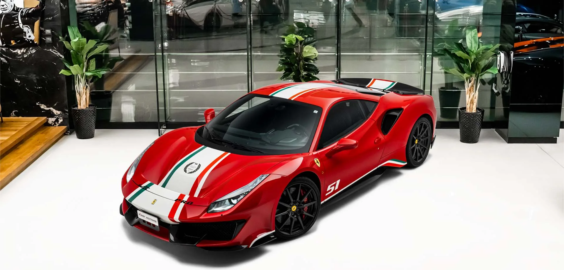 2019 Ferrari 488 Pista Piloti Ferrari angeboten von einem Fachhändler in Dubai, Vereinigte Arabische Emirate, Hauptfoto