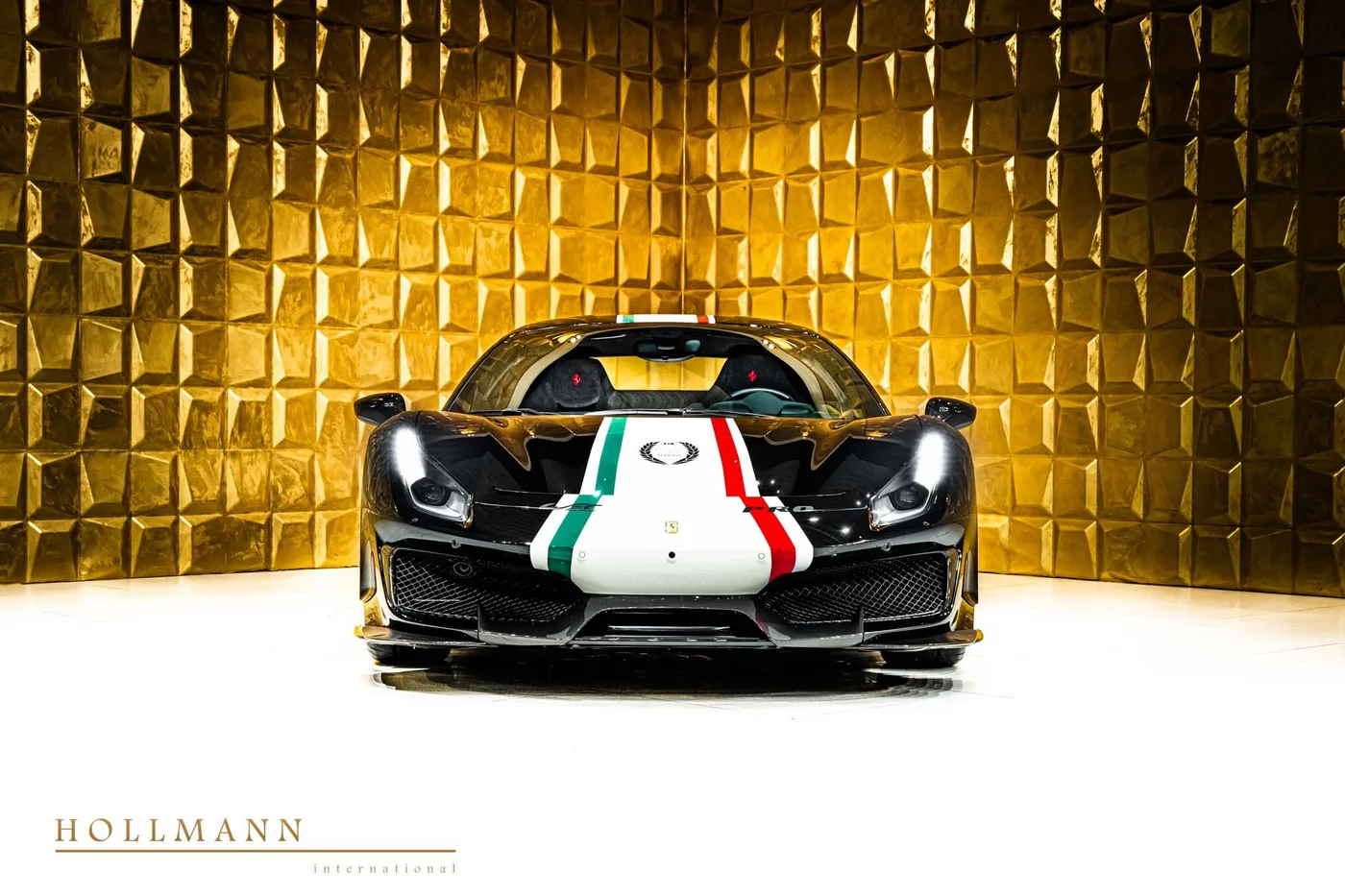 2019 Ferrari 488 Pista angeboten von einem Fachhändler in Stuhr, Deutschland, Foto 2 von 8