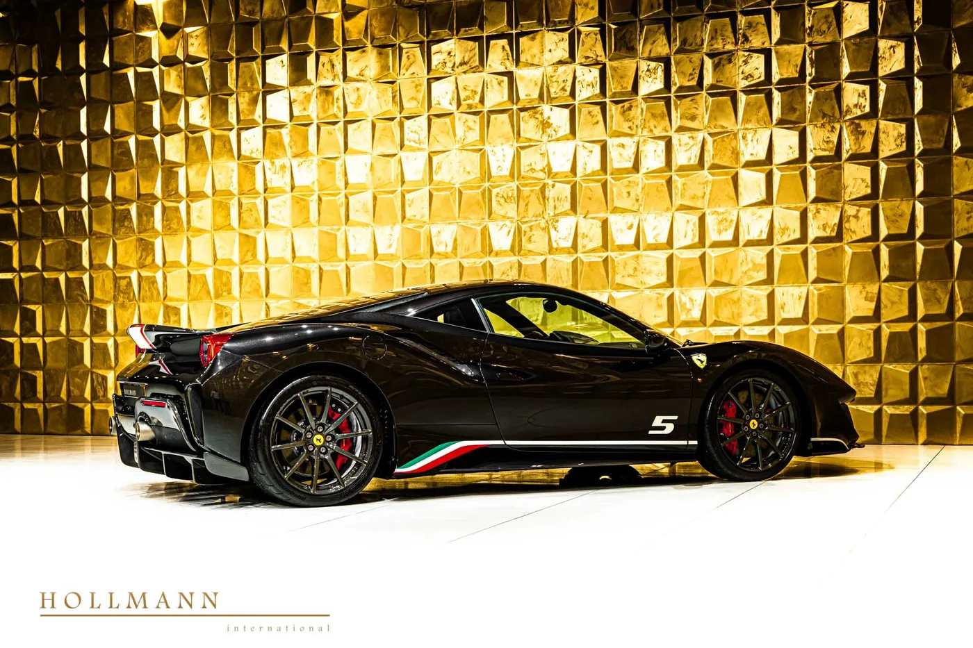 2019 Ferrari 488 Pista angeboten von einem Fachhändler in Stuhr, Deutschland, Foto 7 von 8