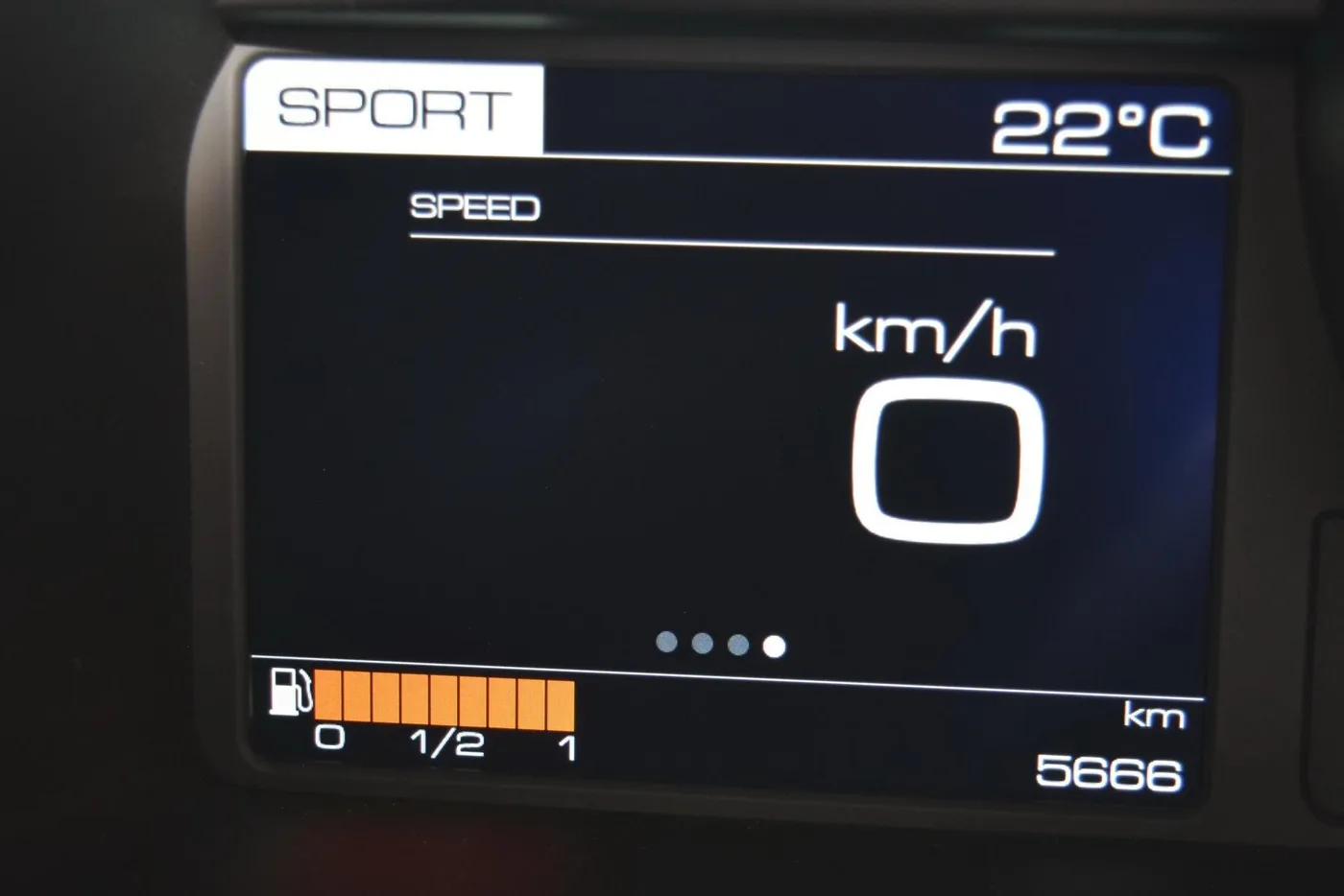 2019 Ferrari 488 Pista proposée par un concessionnaire spécialisé à Pfaffenhofen an der Ilm, Allemagne, photo 9 sur 15