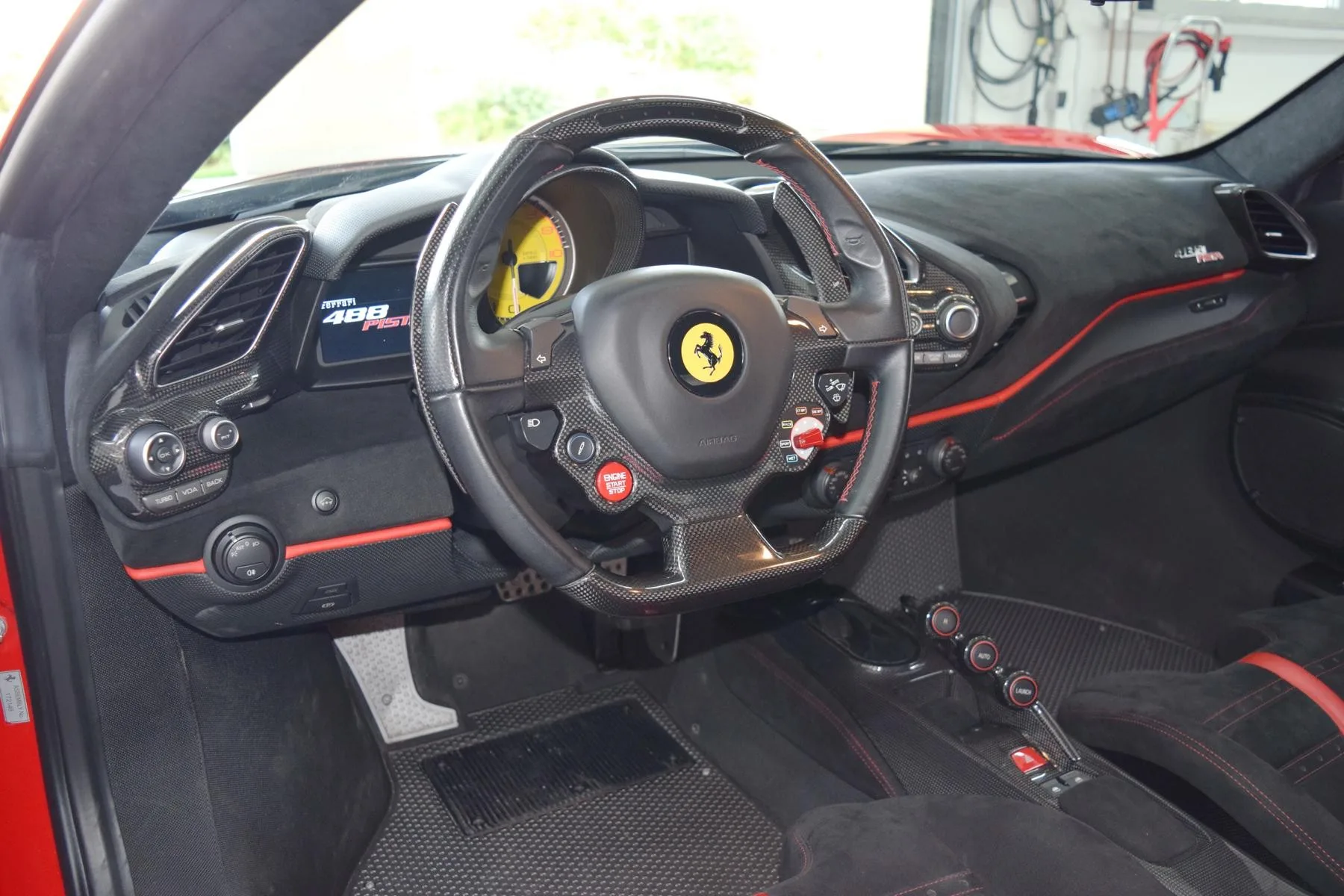 2019 Ferrari 488 Pista, 4/24