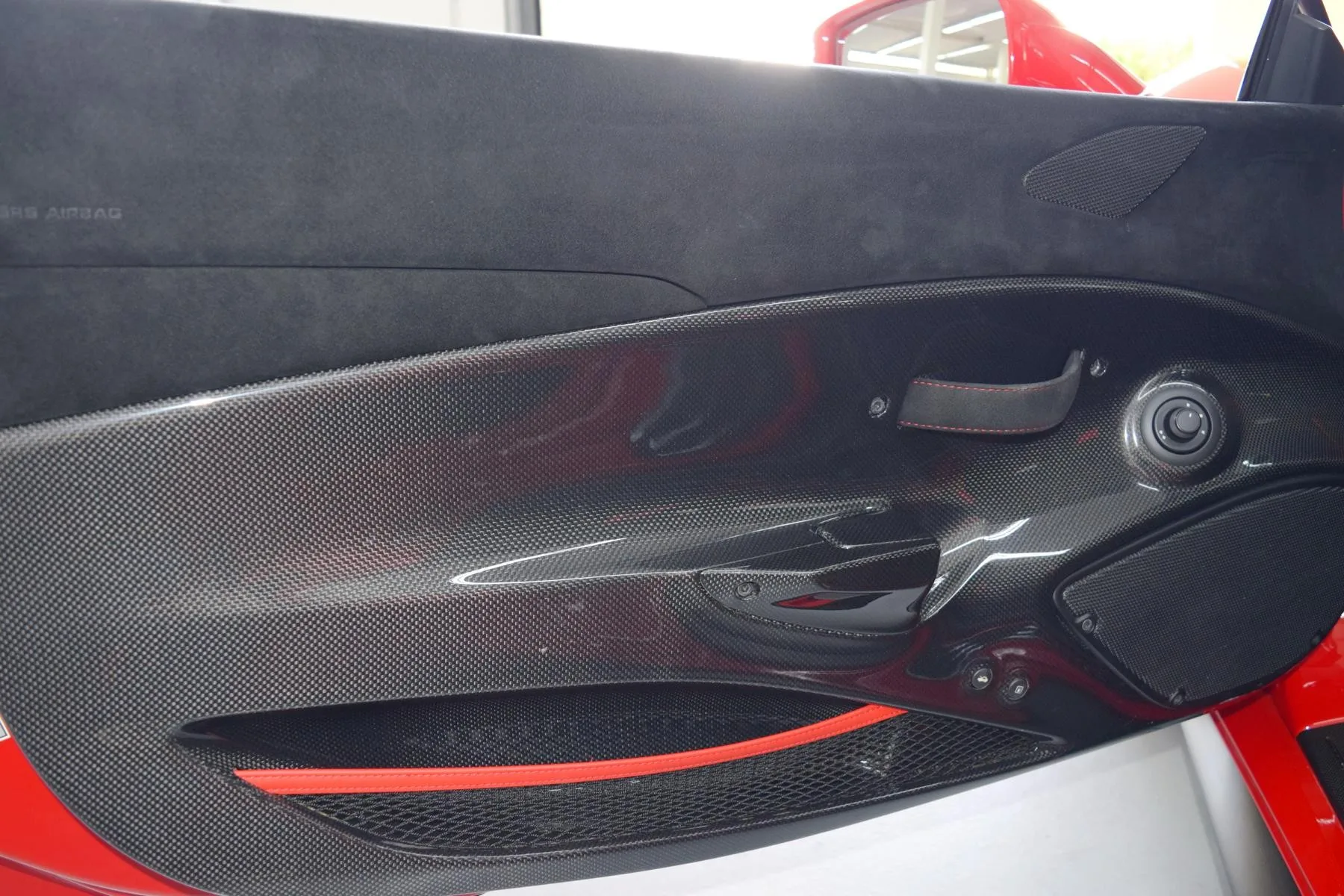 2019 Ferrari 488 Pista, 13/24