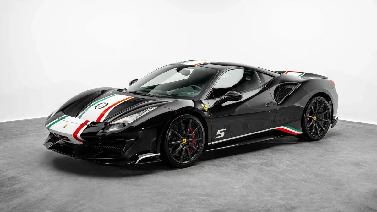 2019 Ferrari 488 Pista proposée par un concessionnaire spécialisé à Dubai, Émirats arabes unis, photo 2 sur 25