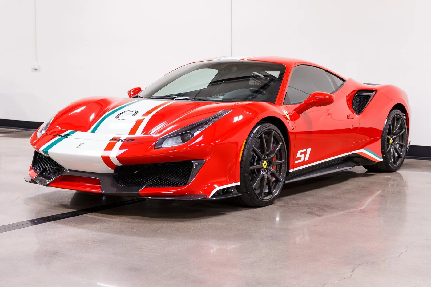 2019 Ferrari 488 Pista verkauft von einem Fachhändler in Costa Mesa, Vereinigte Staaten, Foto 4 von 15