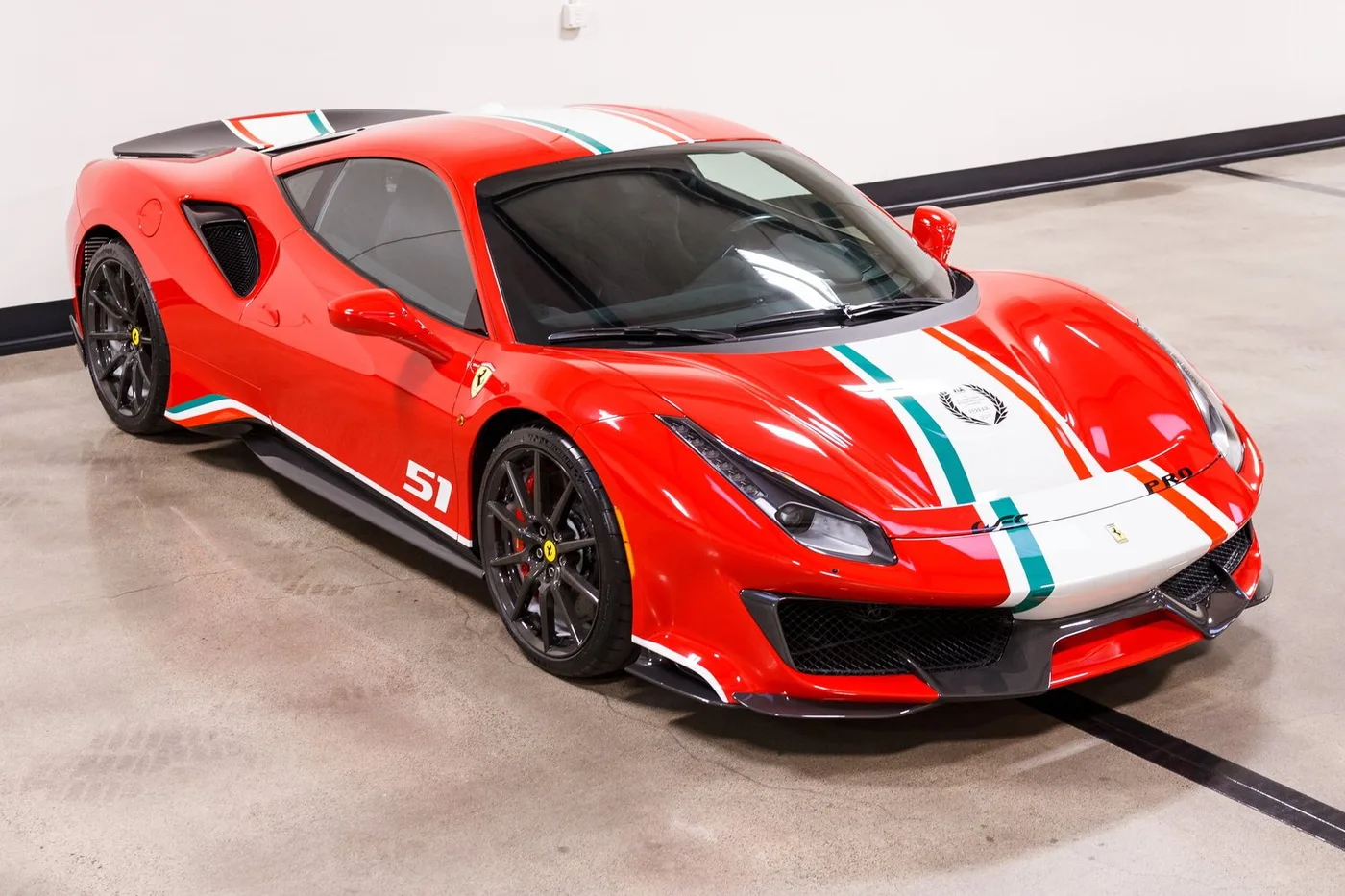 2019 Ferrari 488 Pista verkauft von einem Fachhändler in Costa Mesa, Vereinigte Staaten, Foto 11 von 15