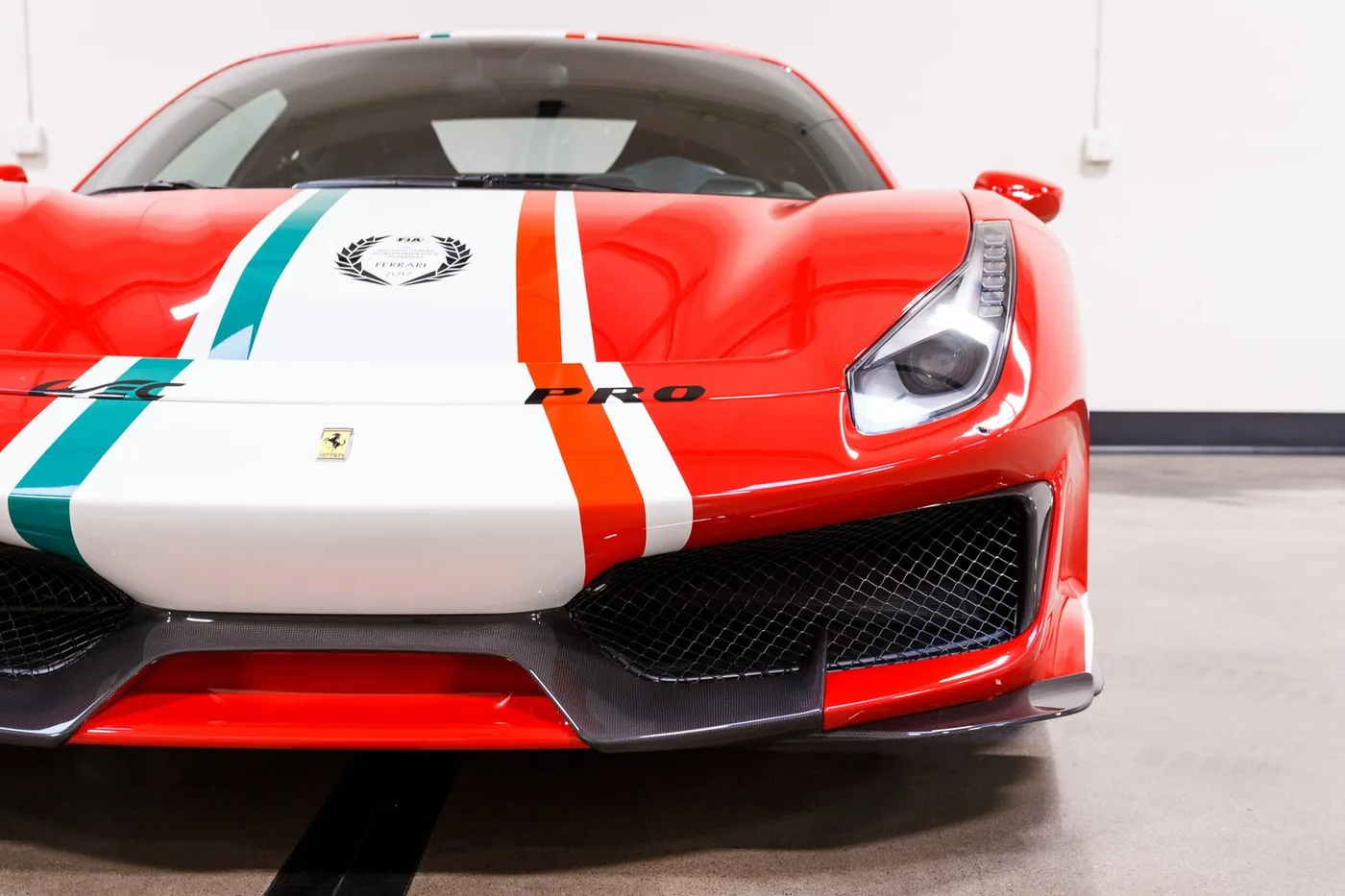 2019 Ferrari 488 Pista verkauft von einem Fachhändler in Costa Mesa, Vereinigte Staaten, Foto 14 von 15