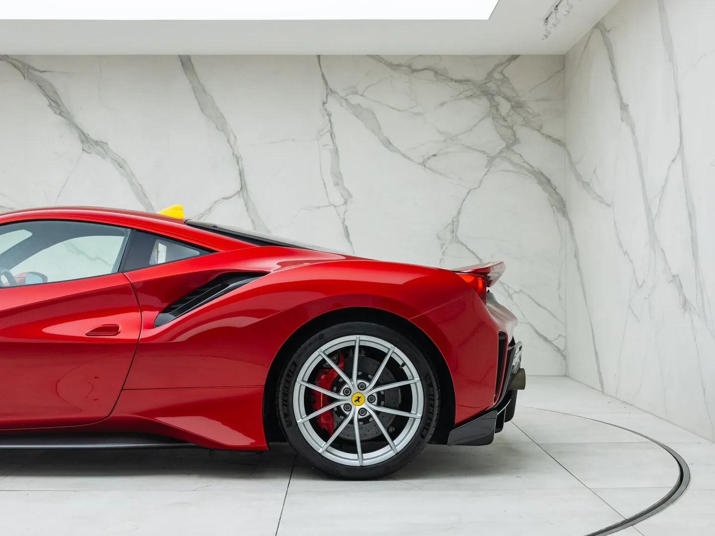 2019 Ferrari 488 Pista, 19/30