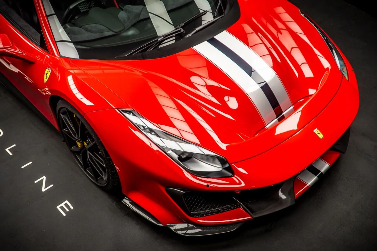 2019 Ferrari 488 Pista, 10/30