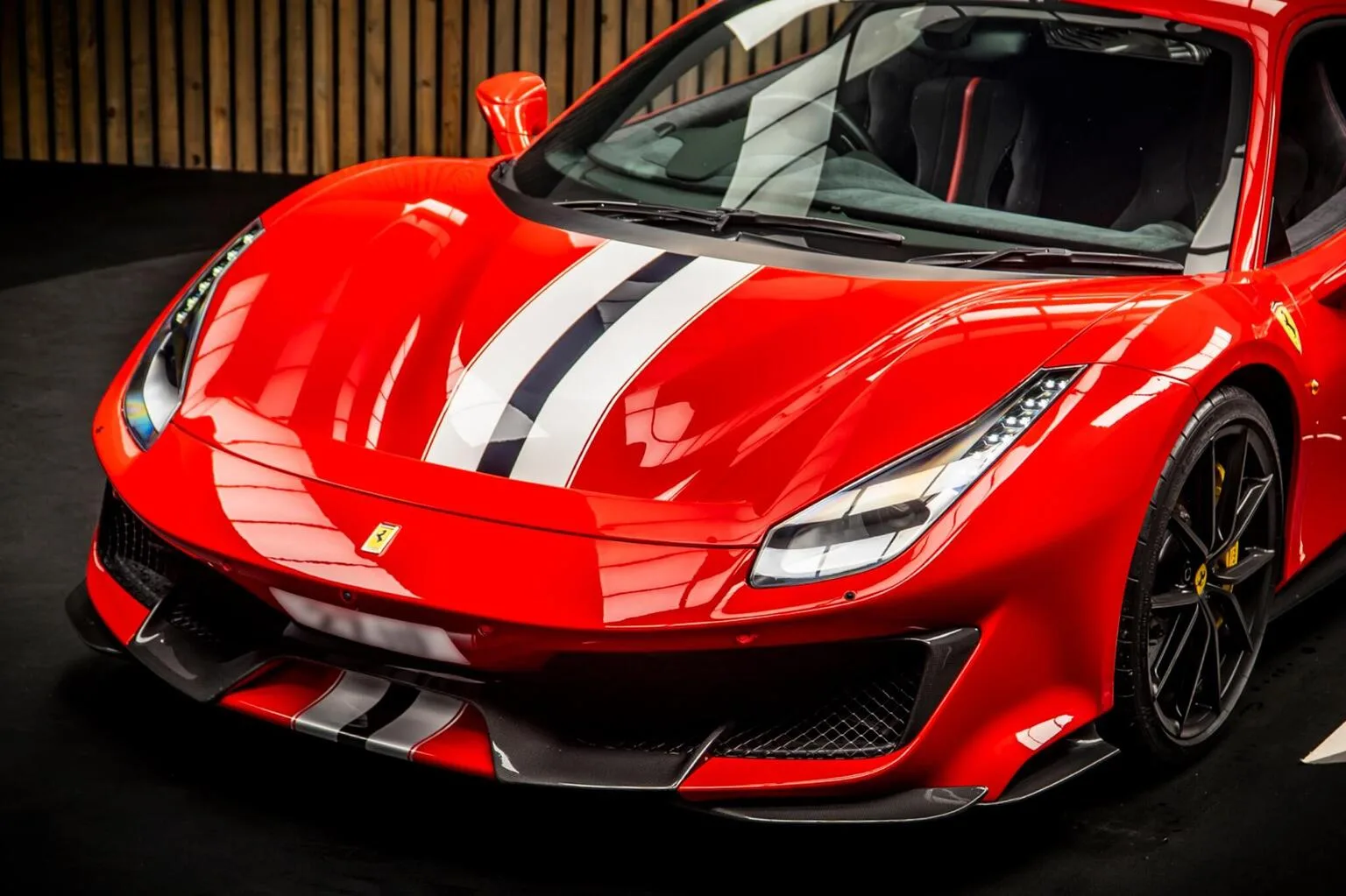 2019 Ferrari 488 Pista, 14/30