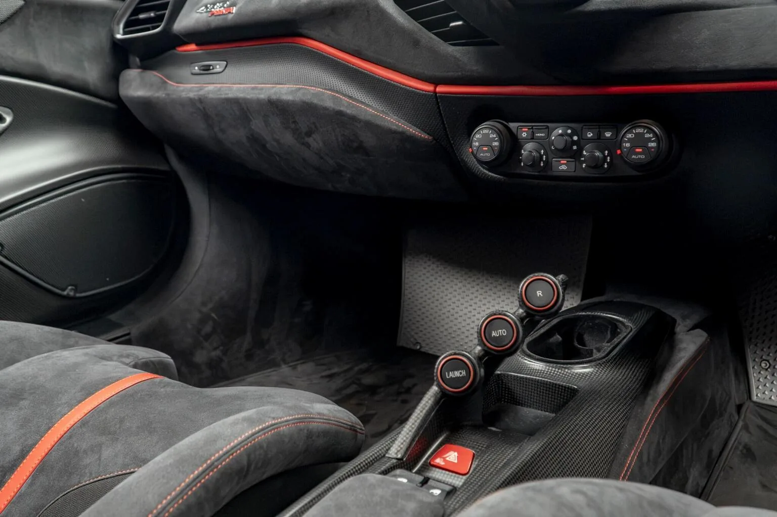 2019 Ferrari 488 Pista, 27/30