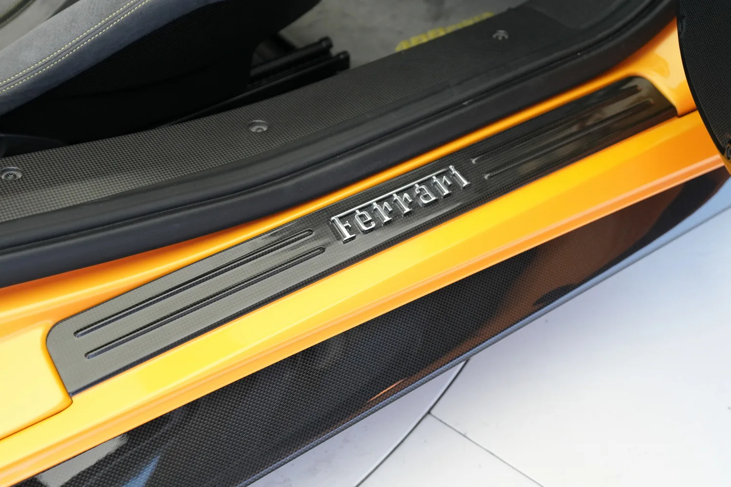 2019 Ferrari 488 Pista Spider, 2/20
