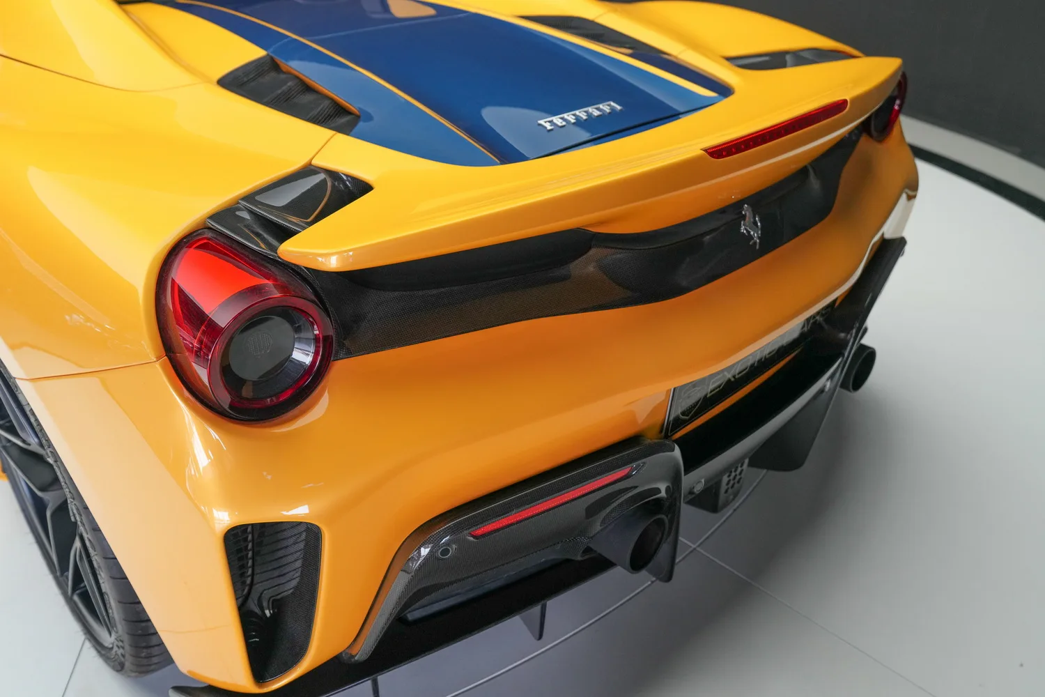2019 Ferrari 488 Pista Spider, 16/20