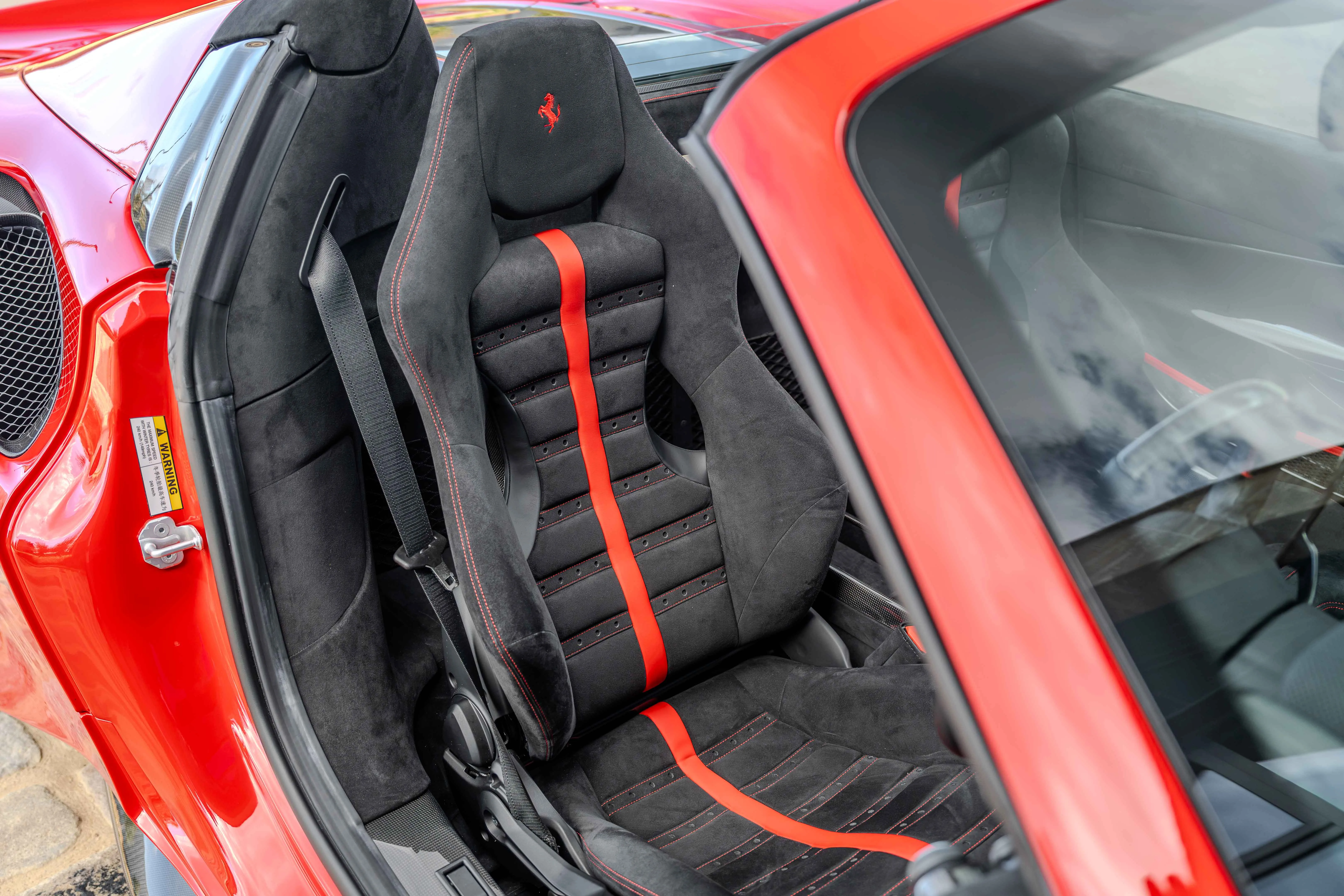 2019 Ferrari 488 Pista Spider, 15/30