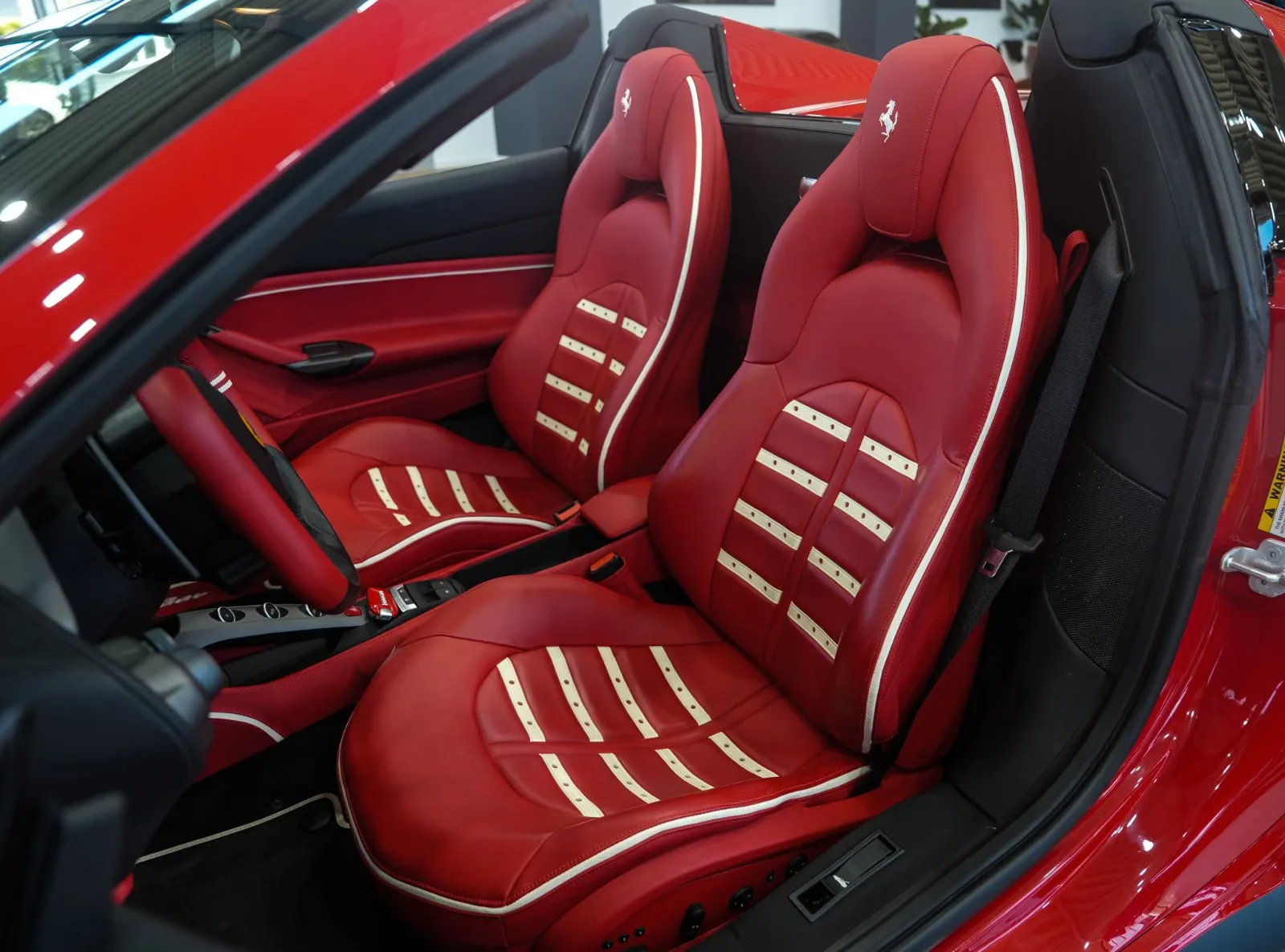 2019 Ferrari 488 Spider, 10/30