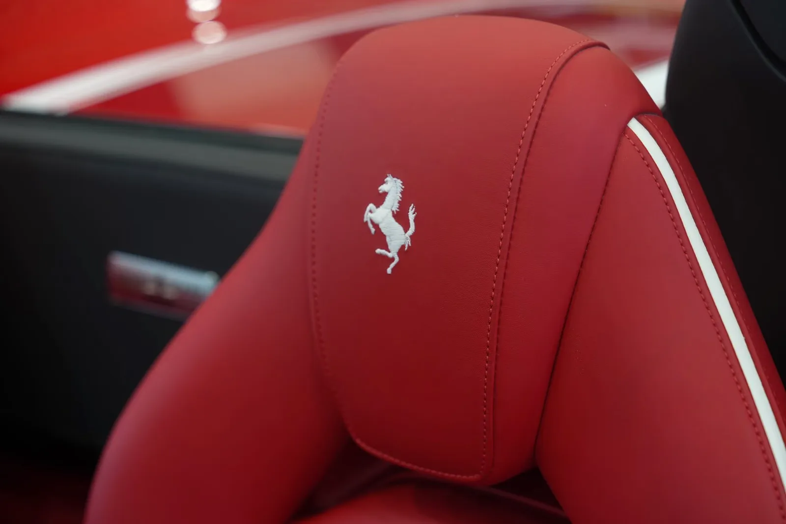 2019 Ferrari 488 Spider, 11/30