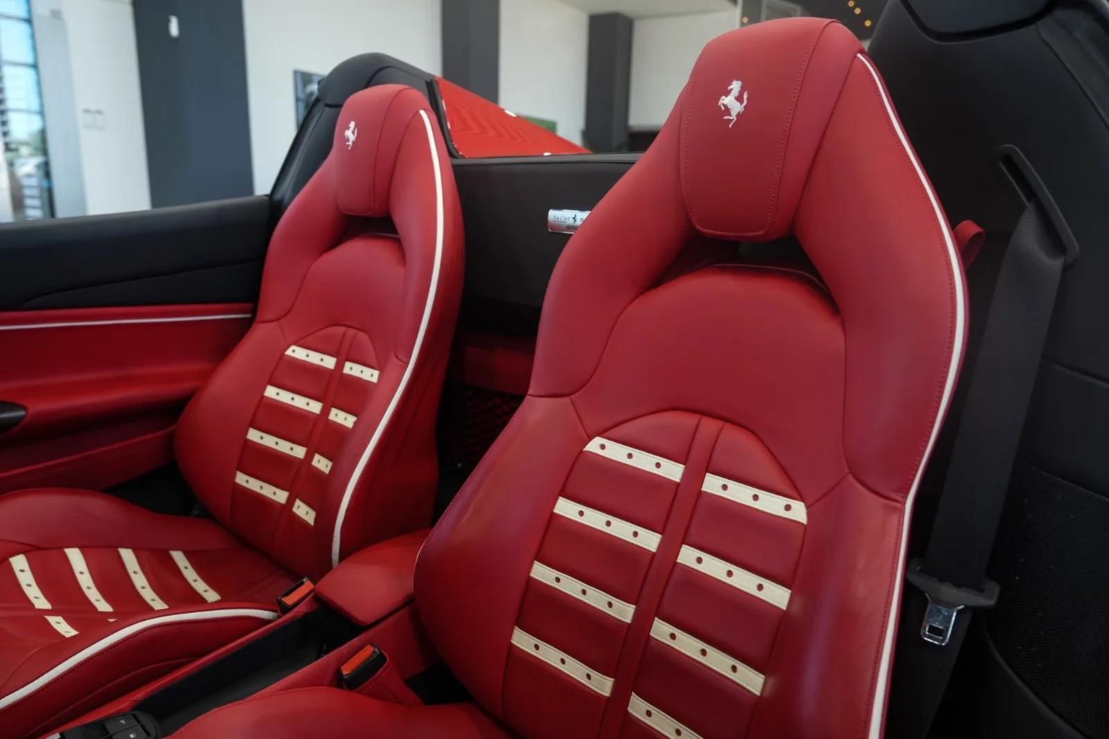 2019 Ferrari 488 Spider, 12/30