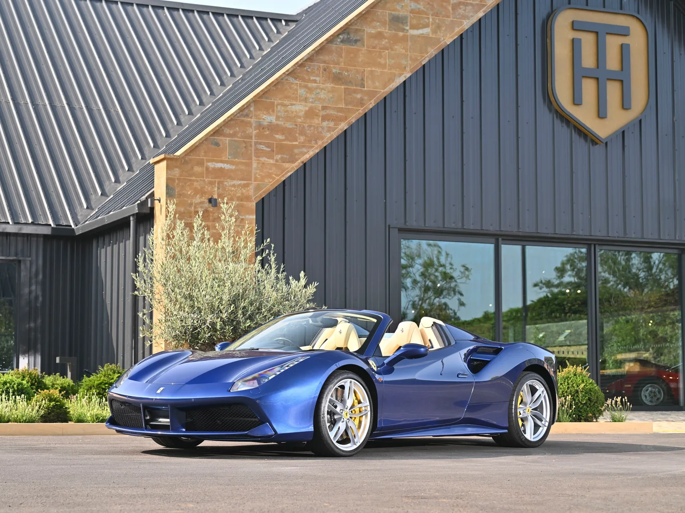 2019 Ferrari 488 Spider angeboten von einem Fachhändler in Hook Norton, Vereinigtes Königreich, Foto 5 von 15