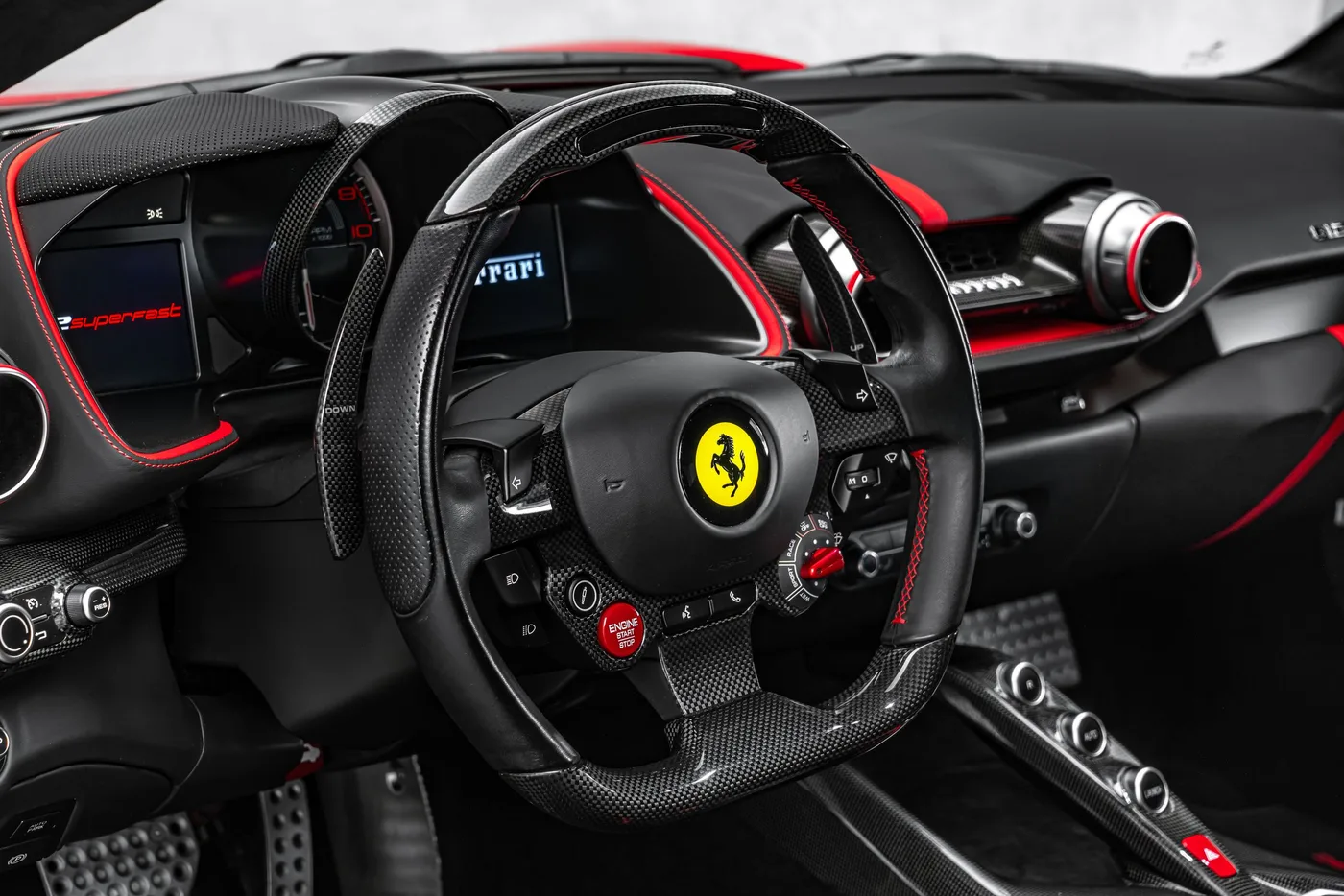 2019 Ferrari 812 Superfast offered by a specialist dealer in Ostrava, Czechia, photo 17 of 25