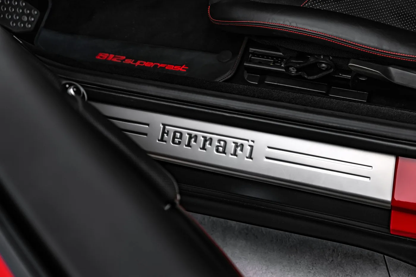 2019 Ferrari 812 Superfast offered by a specialist dealer in Ostrava, Czechia, photo 20 of 25
