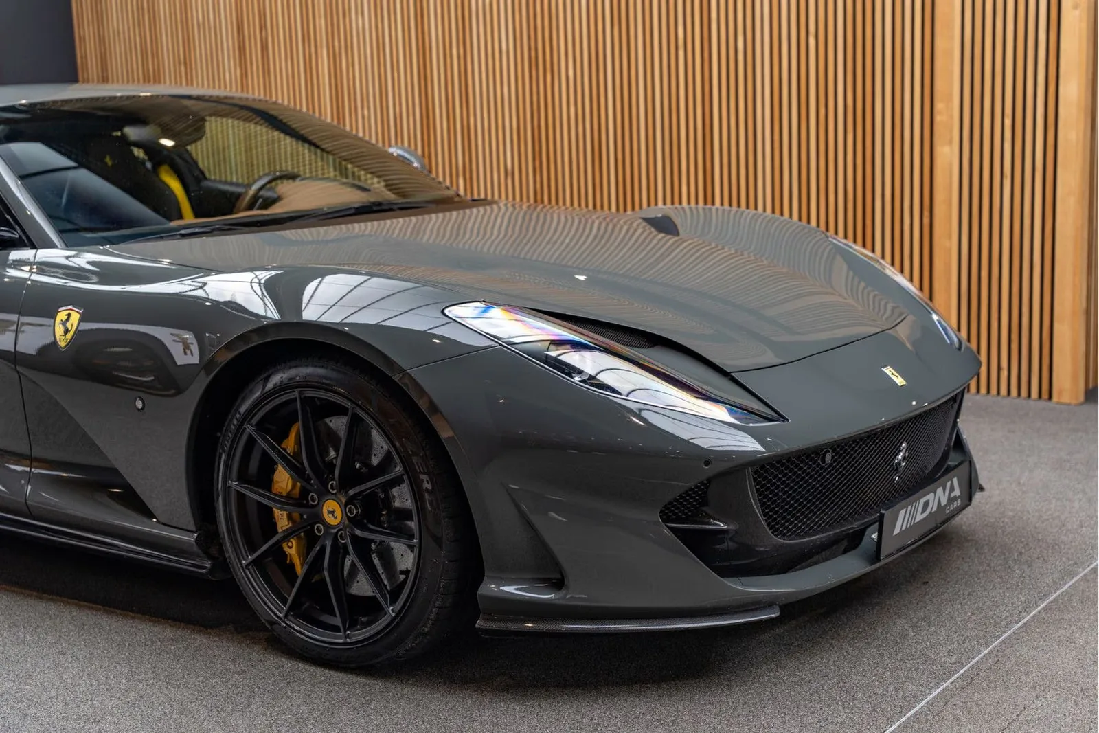 2019 Ferrari 812 Superfast, 10/30