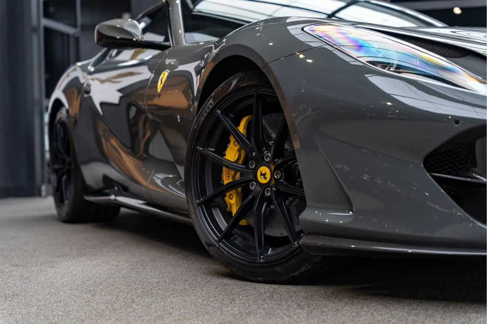 2019 Ferrari 812 Superfast, 12/30