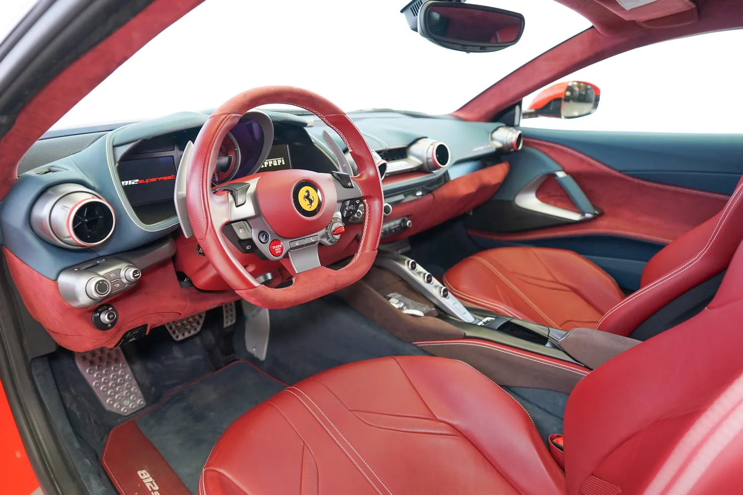 2019 Ferrari 812 Superfast, 4/16