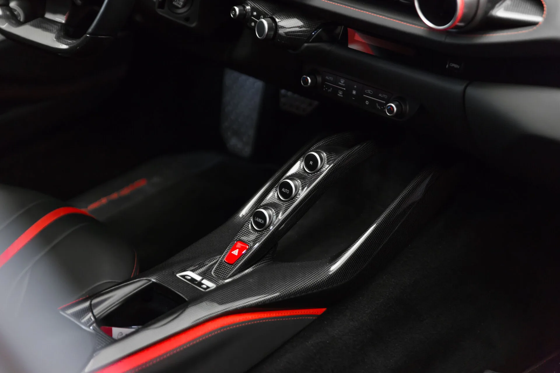 2019 Ferrari 812 Superfast, 15/30