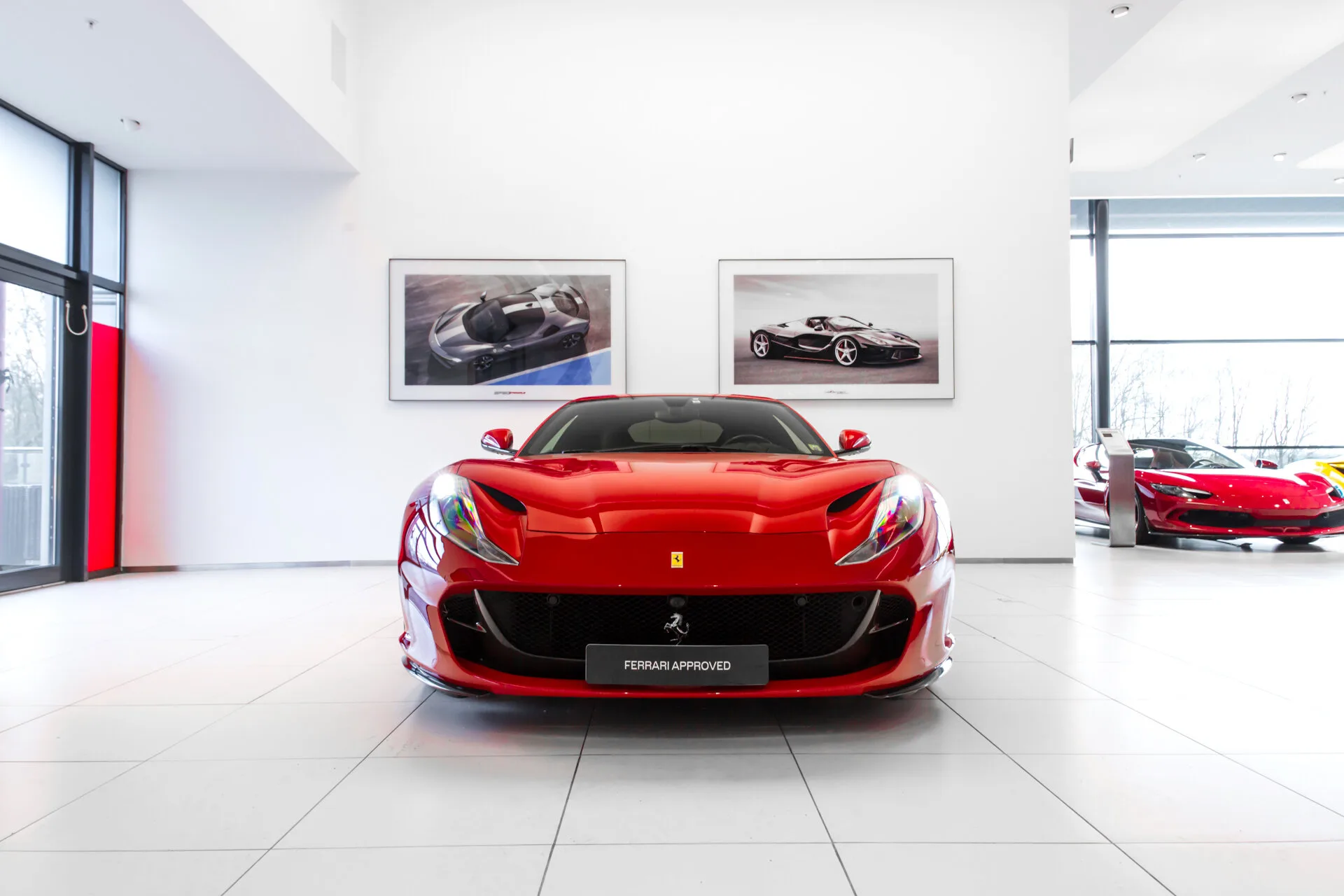 2019 Ferrari 812 Superfast, 17/30