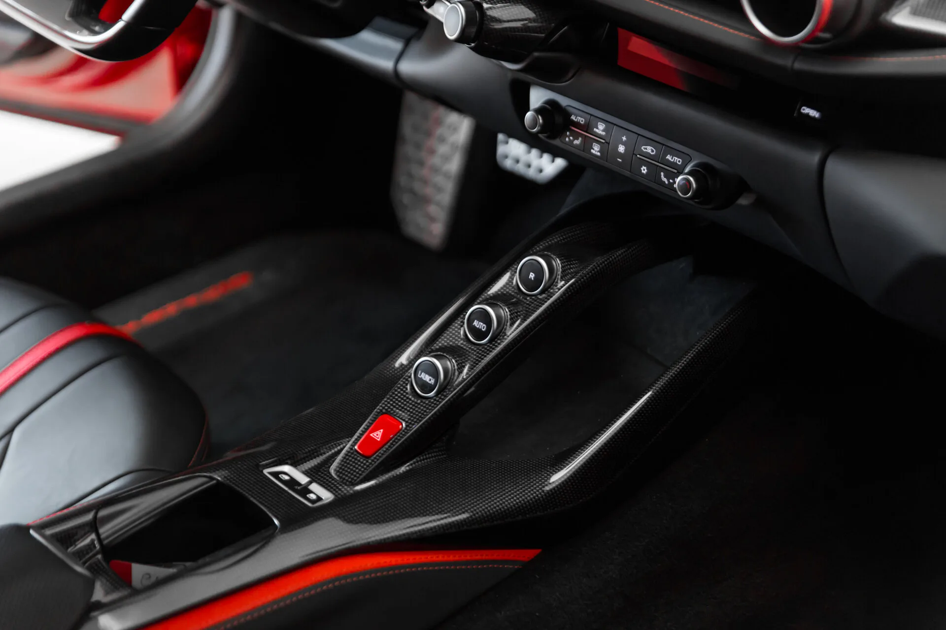 2019 Ferrari 812 Superfast, 24/30