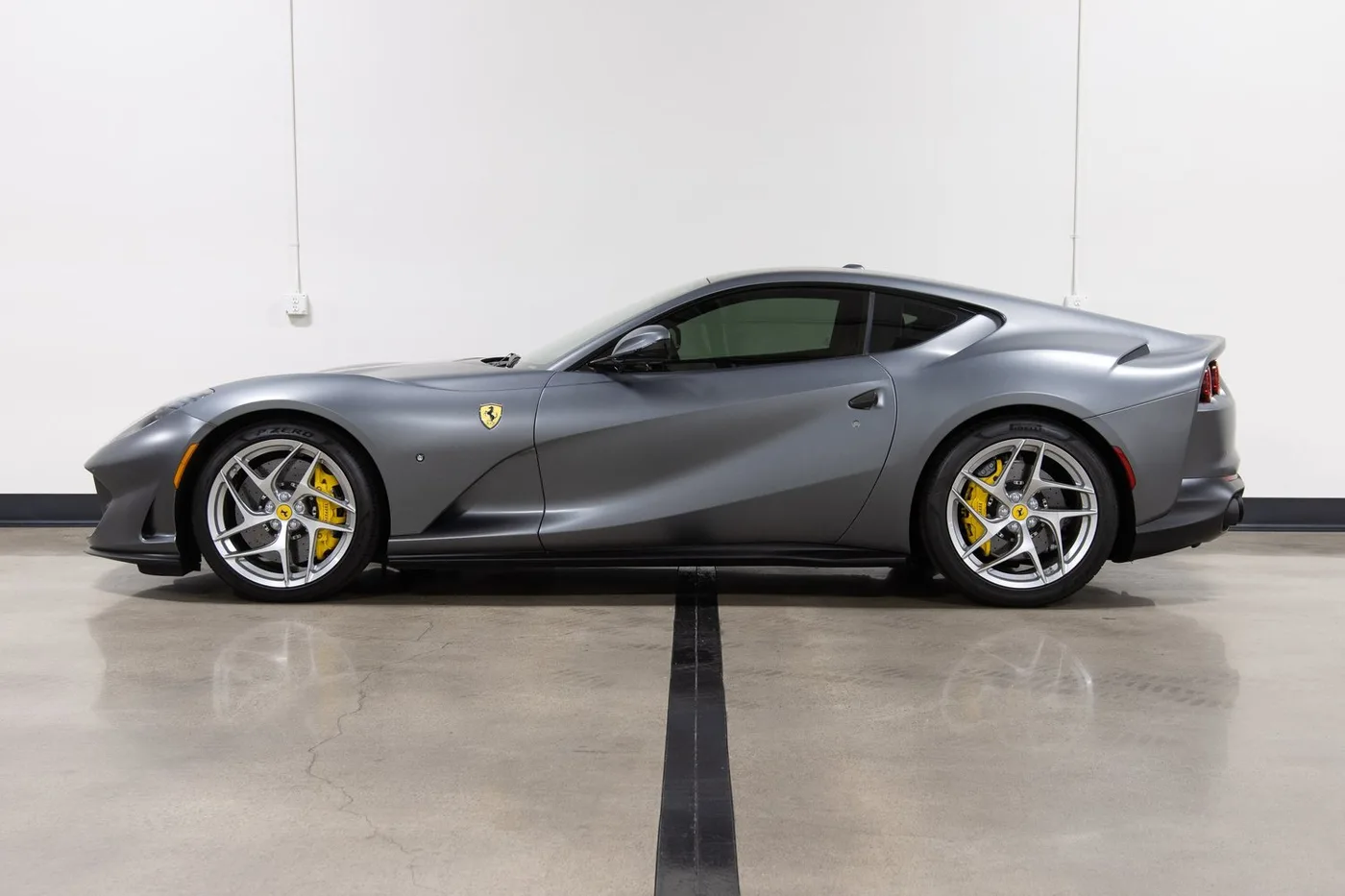2019 Ferrari 812 Superfast sold by a specialist dealer in Costa Mesa, United States, photo 6 of 15