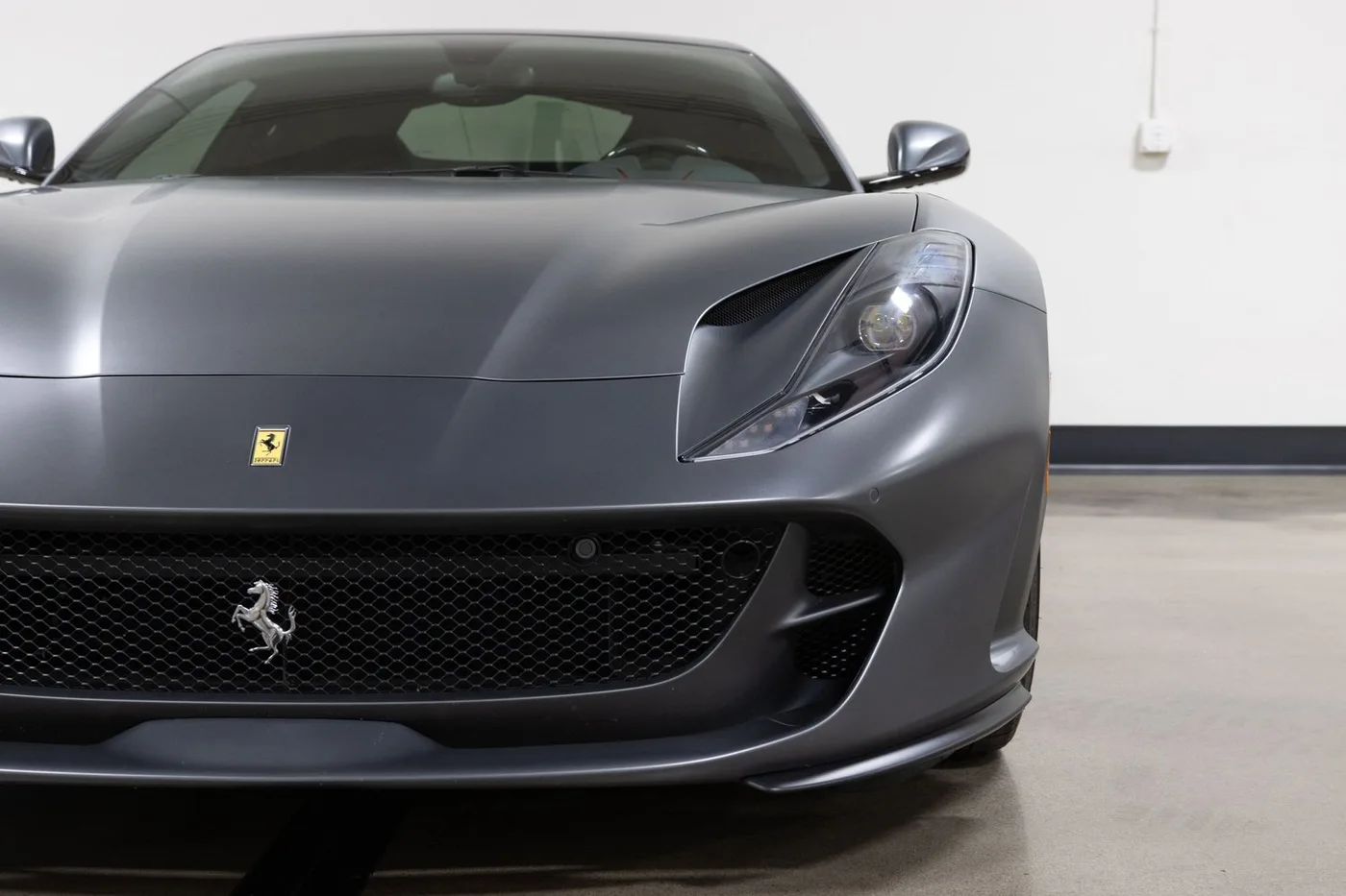 2019 Ferrari 812 Superfast sold by a specialist dealer in Costa Mesa, United States, photo 14 of 15