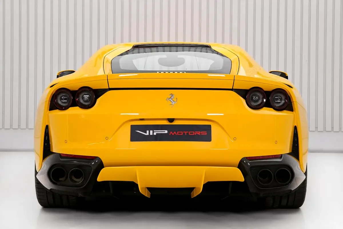 2019 Ferrari 812 Superfast, 5/9