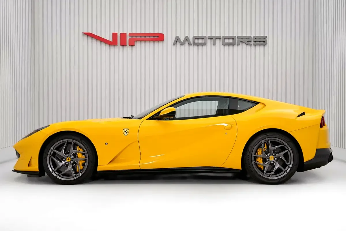 2019 Ferrari 812 Superfast, 7/9
