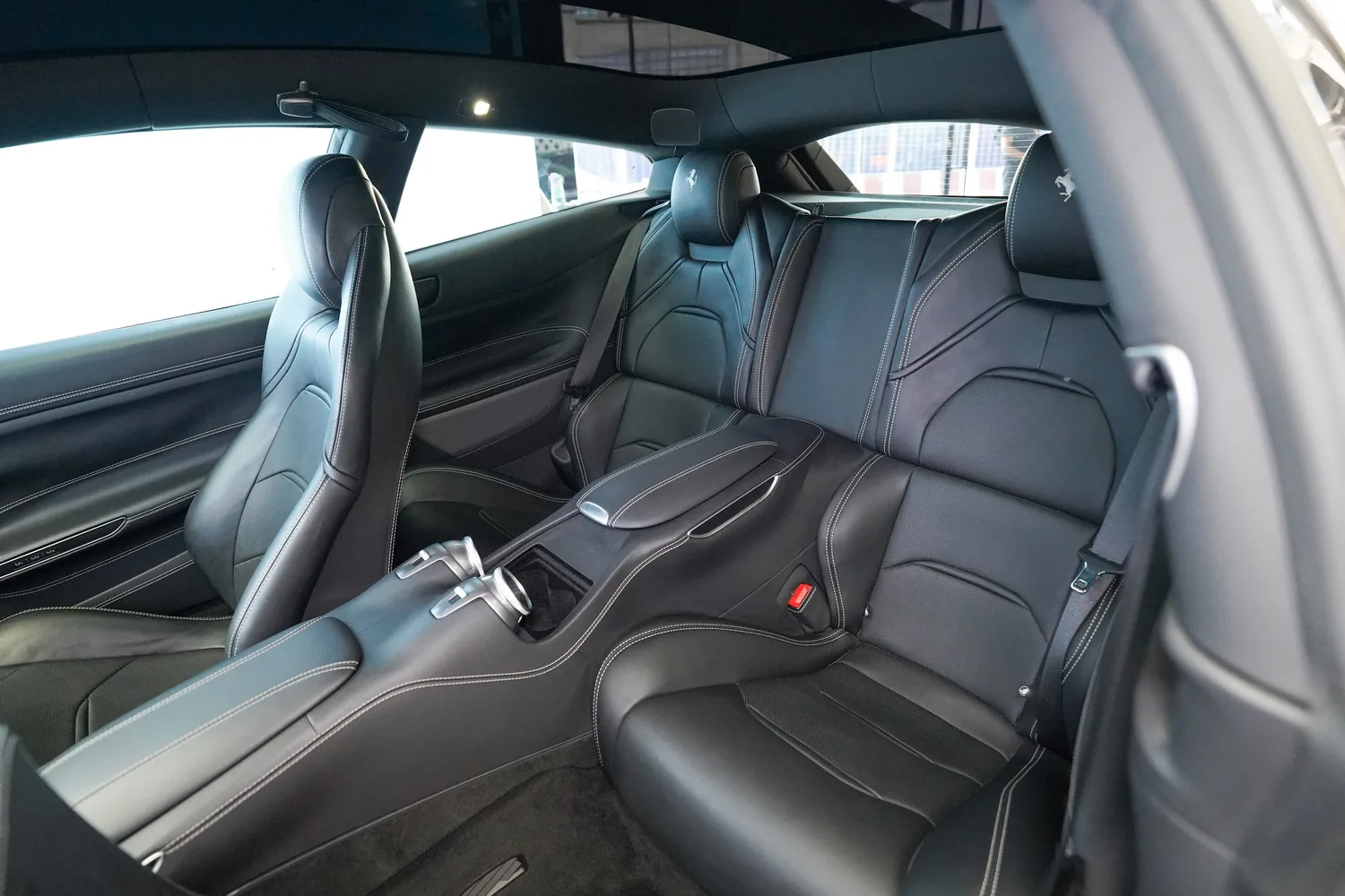 2019 Ferrari GTC4Lusso, 9/20