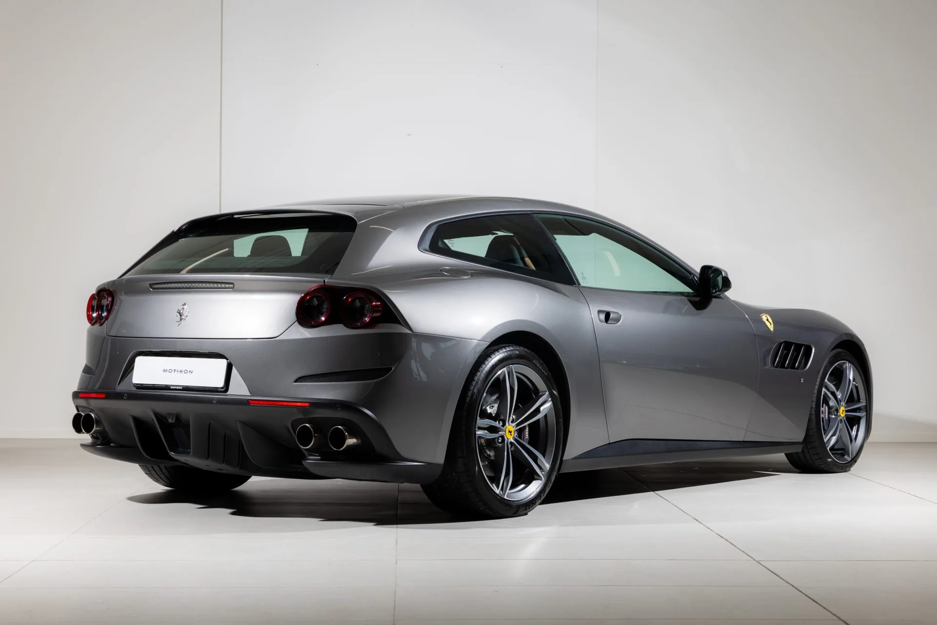 2019 Ferrari GTC4Lusso, 7/20