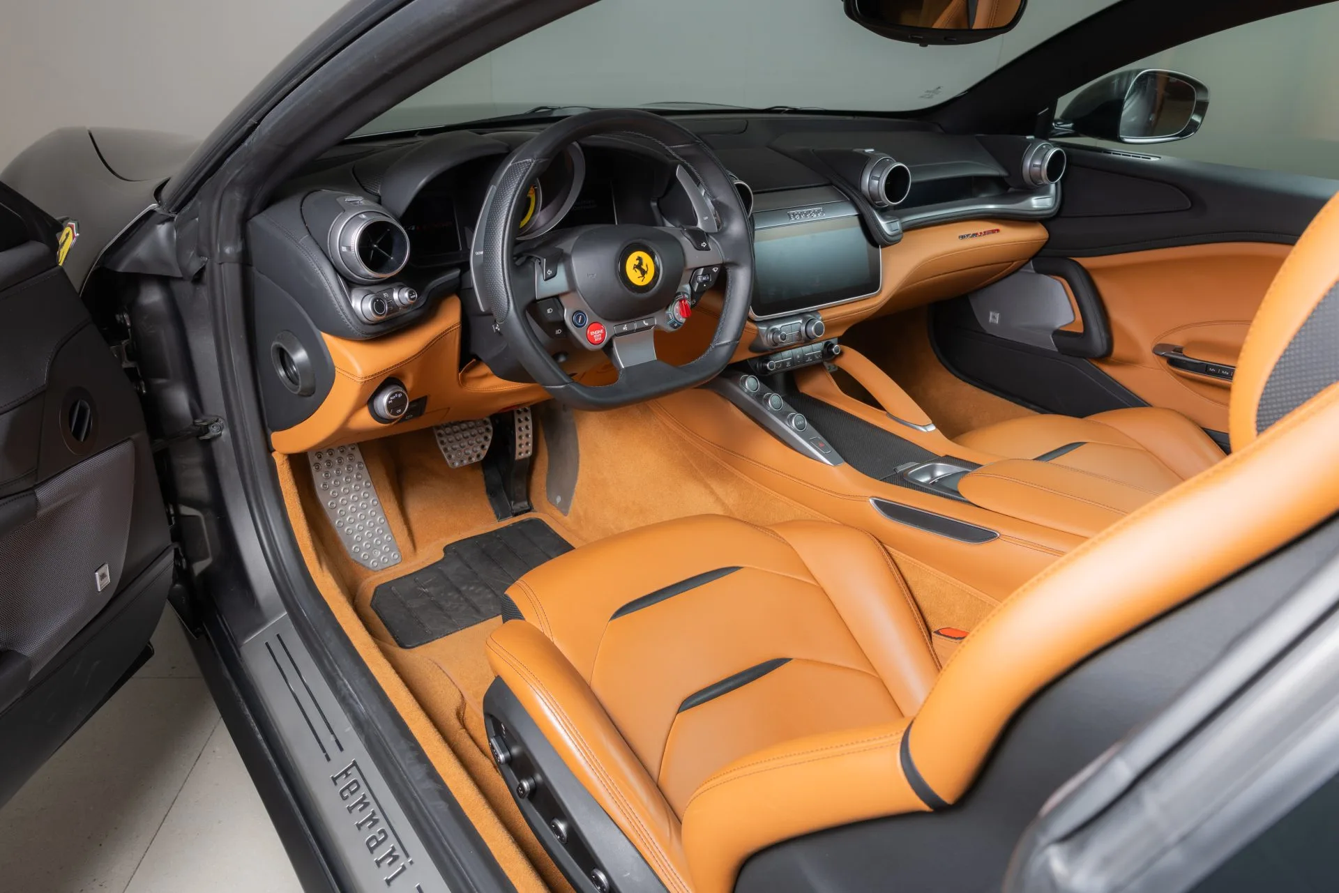 2019 Ferrari GTC4Lusso, 13/20