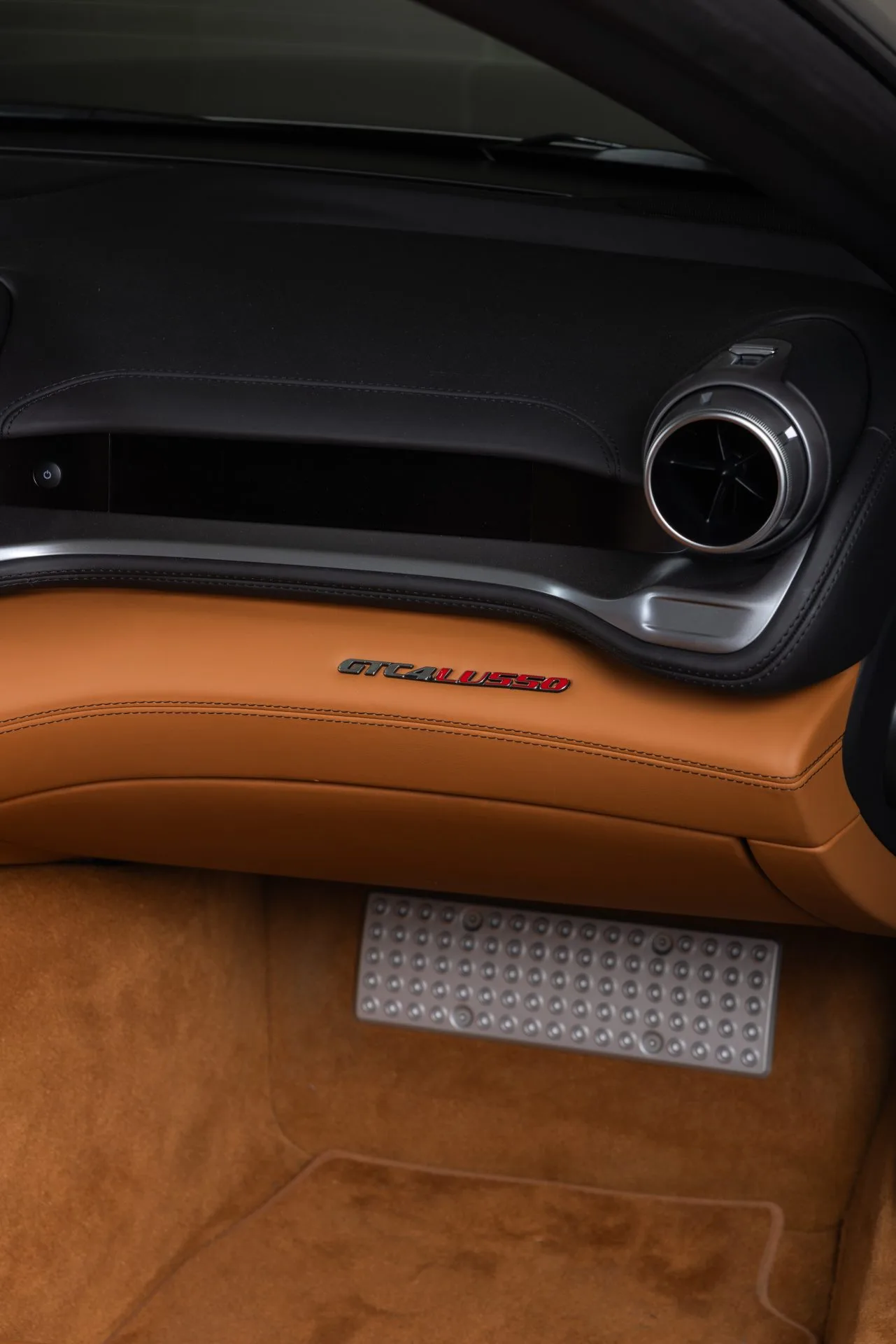 2019 Ferrari GTC4Lusso, 16/20