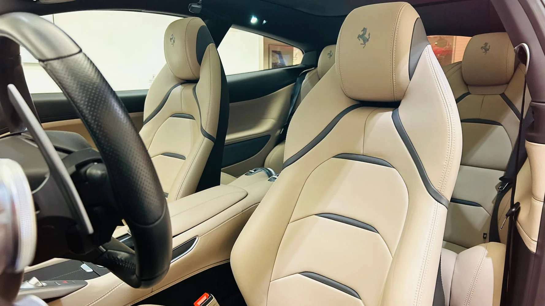 2019 Ferrari GTC4Lusso T, 6/30