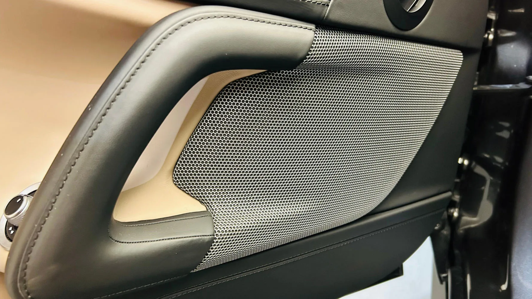 2019 Ferrari GTC4Lusso T, 24/30