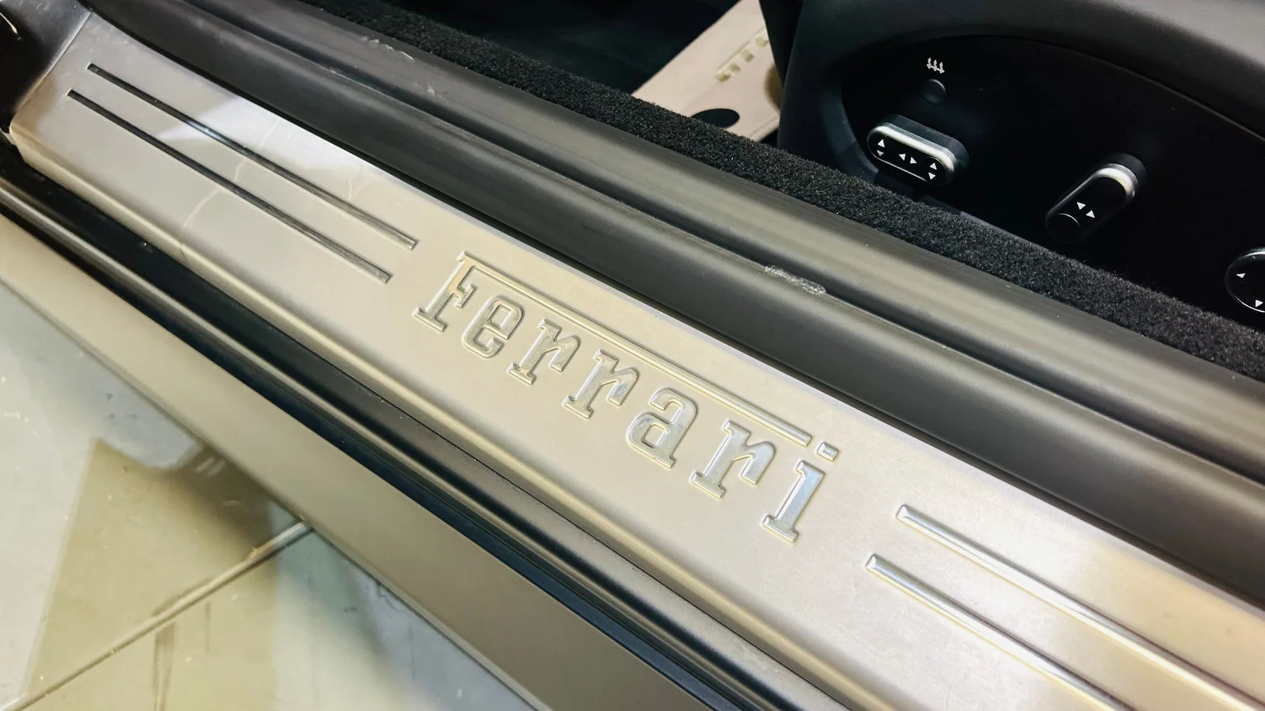 2019 Ferrari GTC4Lusso T, 25/30