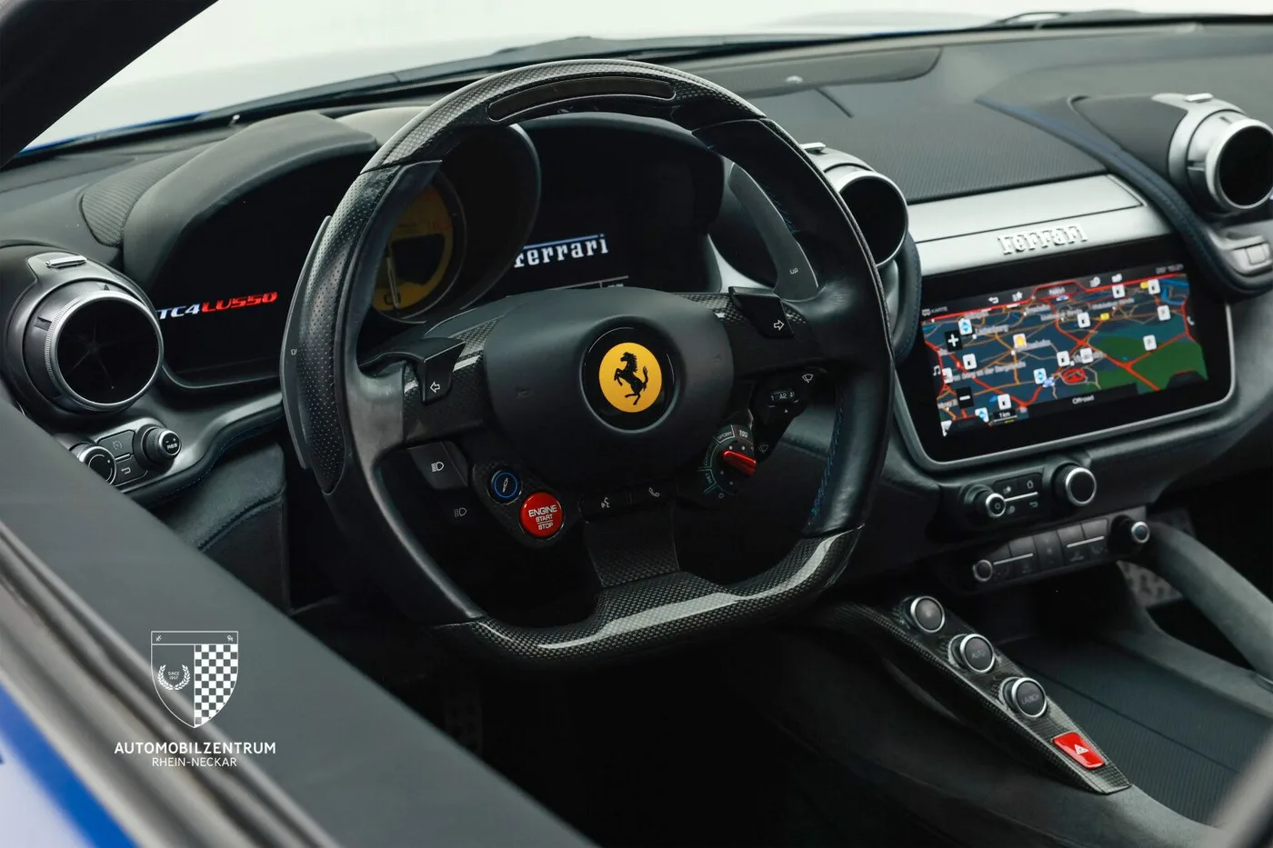 2019 Ferrari GTC4Lusso V12 proposée par un spécialiste de la supercar à Viernheim, Allemagne, photo 18 sur 25