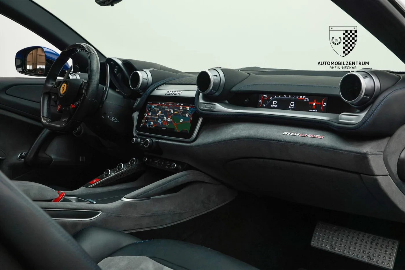 2019 Ferrari GTC4Lusso V12 proposée par un spécialiste de la supercar à Viernheim, Allemagne, photo 21 sur 25