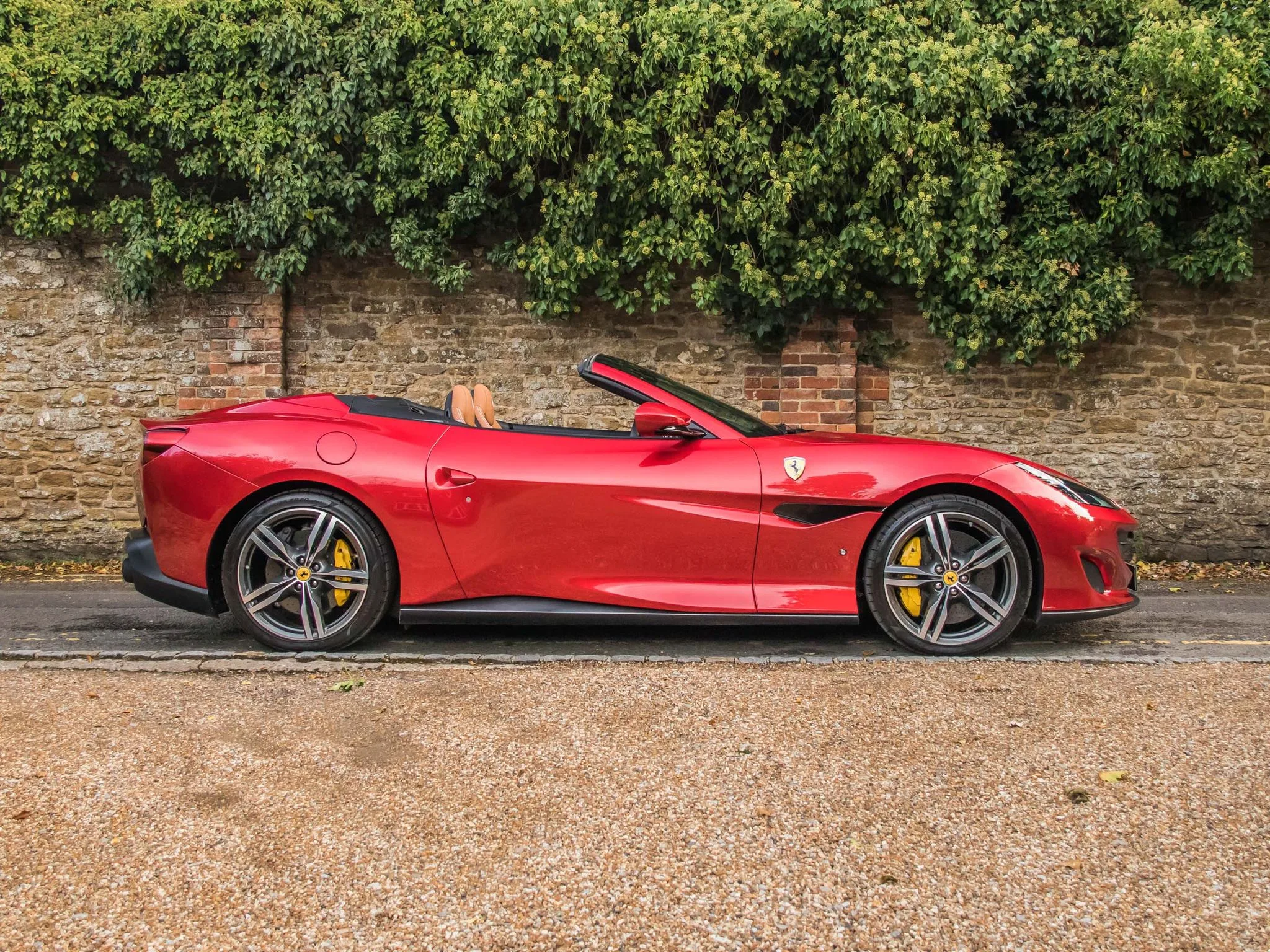 2019 Ferrari Portofino, 4/28