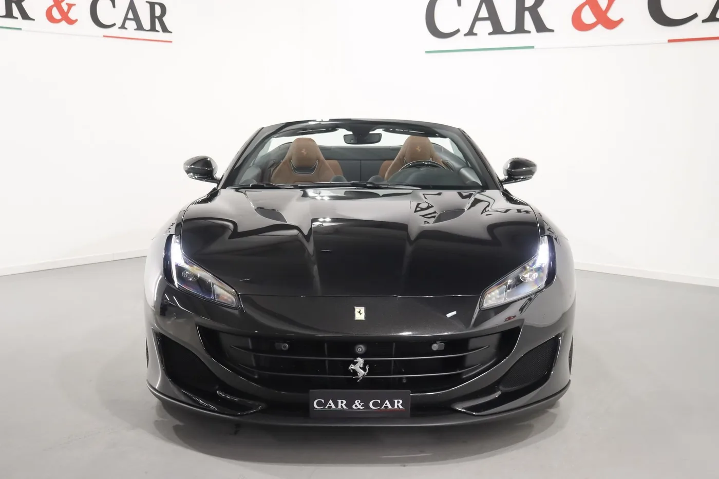 2019 Ferrari Portofino proposée par un spécialiste de la supercar à Zibido San Giacomo, Italie, photo 3 sur 18