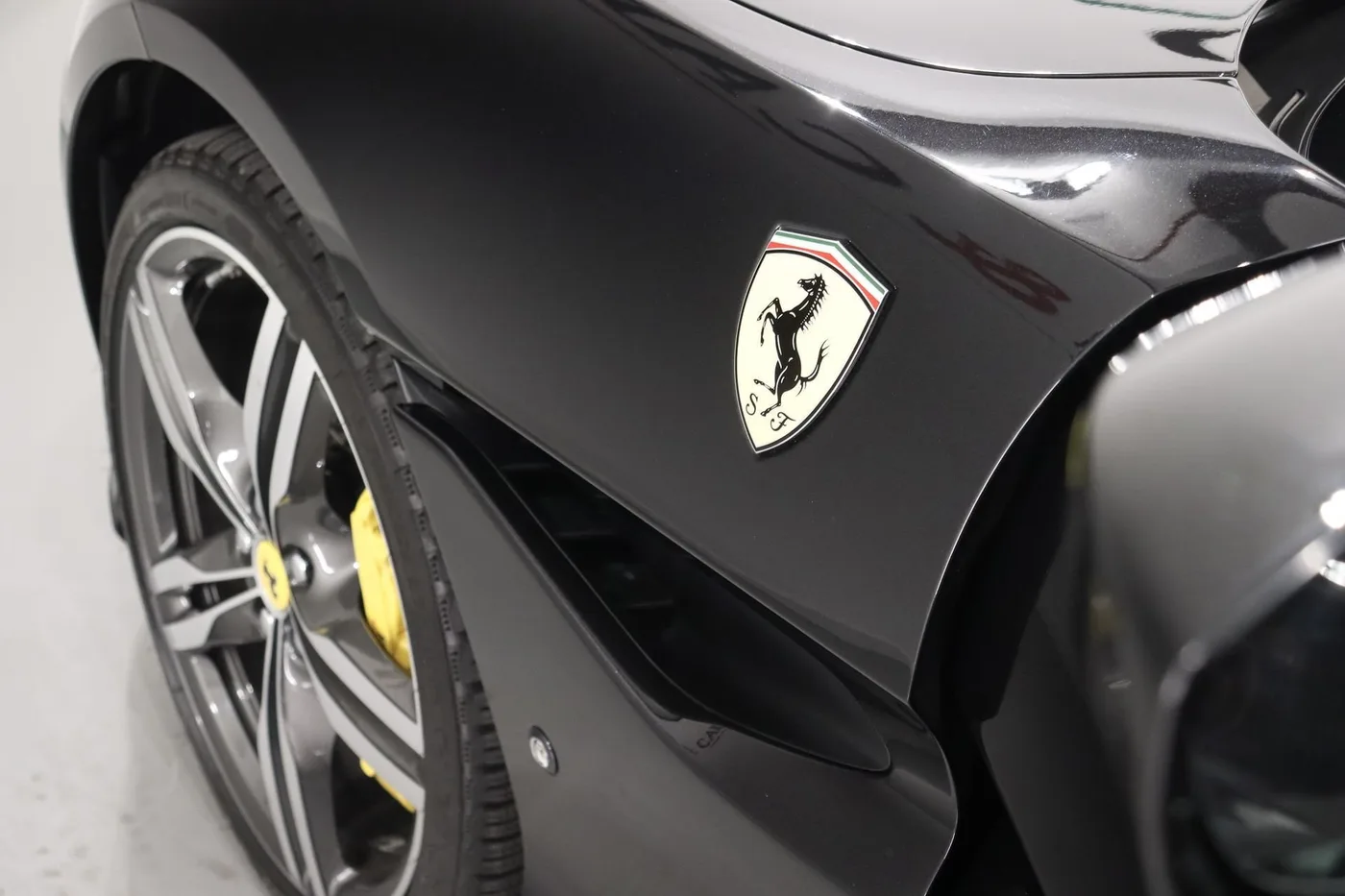 2019 Ferrari Portofino proposée par un spécialiste de la supercar à Zibido San Giacomo, Italie, photo 18 sur 18