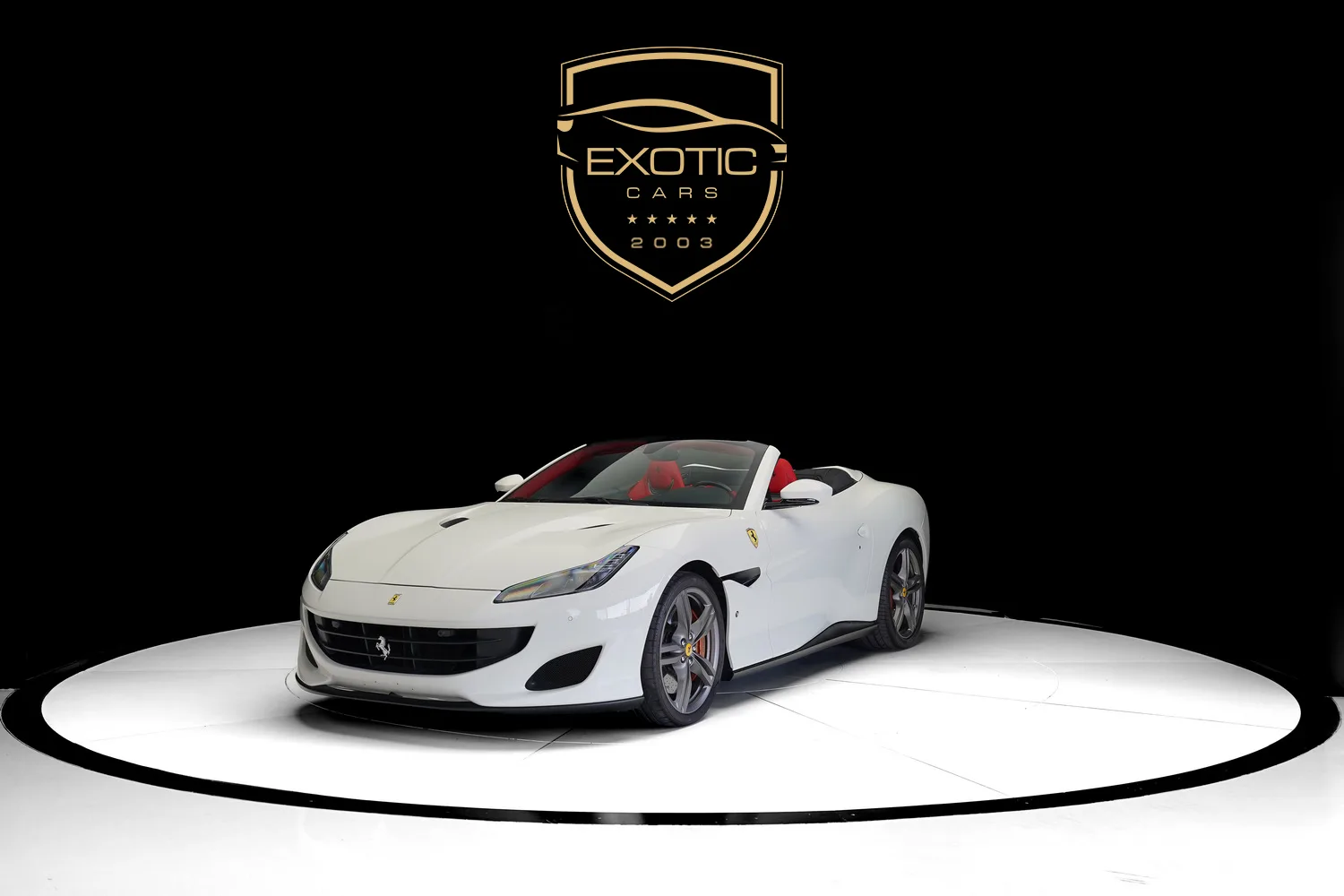 2019 Ferrari Portofino angeboten von einem Fachhändler in Dubai, Vereinigte Arabische Emirate, Hauptfoto