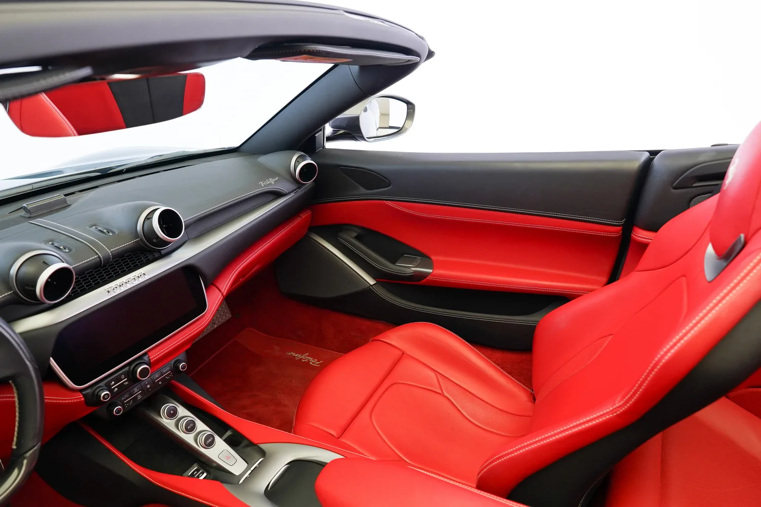 2019 Ferrari Portofino, 11/17