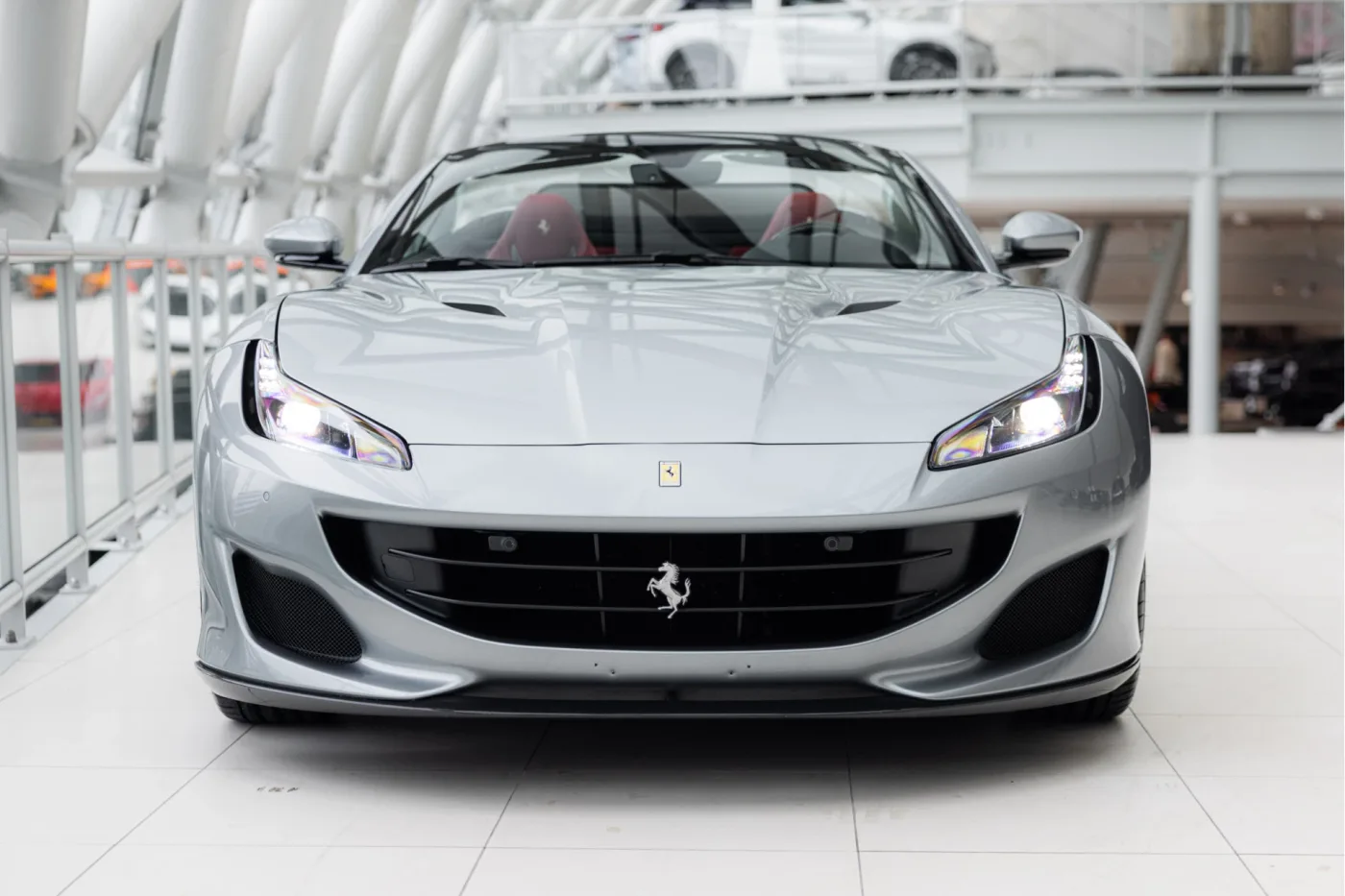 2019 Ferrari Portofino angeboten von einem offiziellen McLaren und Morgan-Vertragshändler in Utrecht, Niederlande, Foto 5 von 25